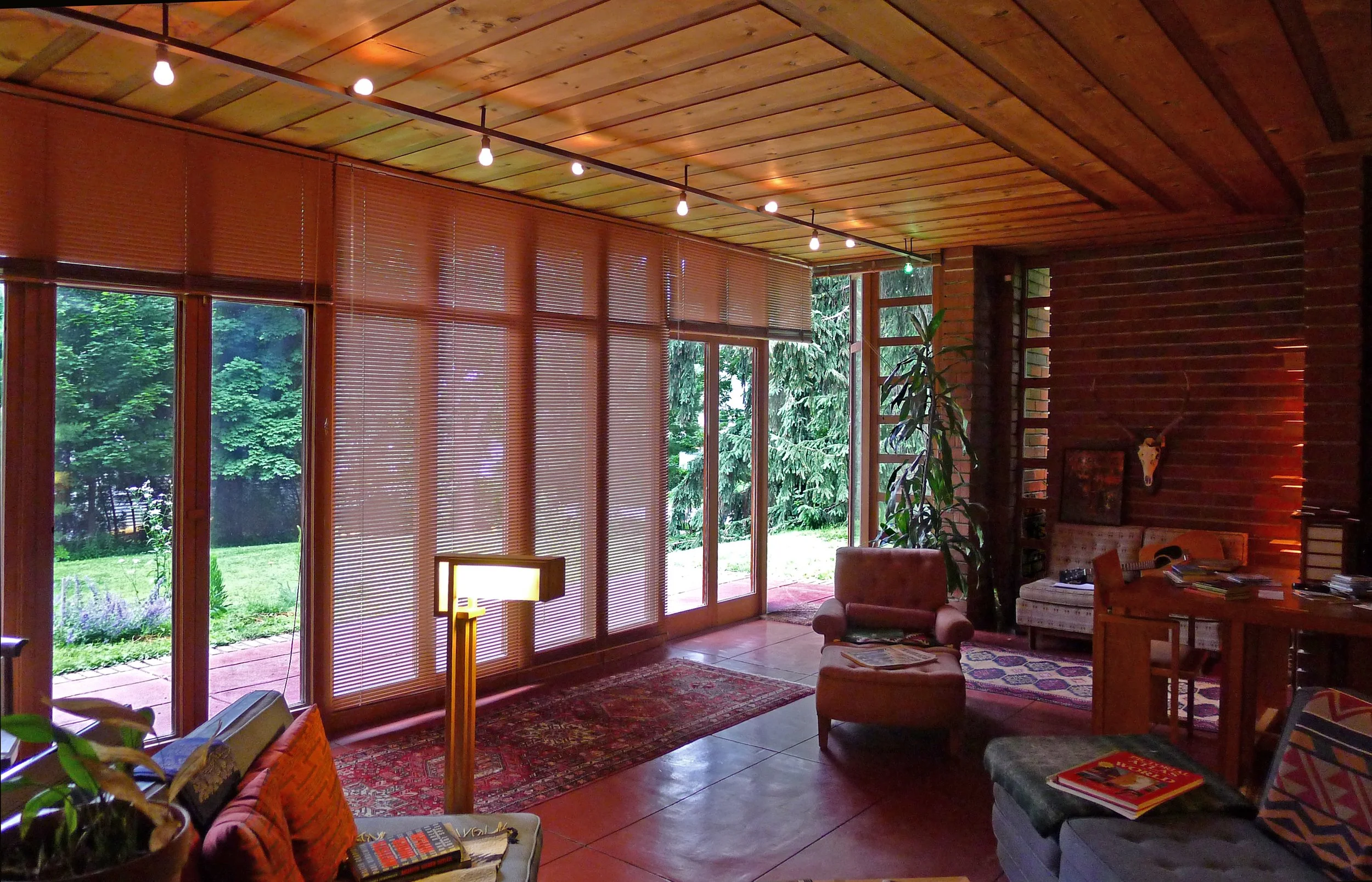 The Utopian Dream of Frank Lloyd Wright’s Usonian Homes — Academy ...