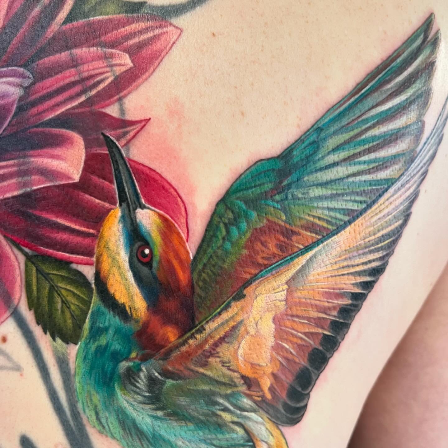 Work in progress with Nicola 😊

Made with the best @fusion_ink 
Supplies from @killerinktattoo
Made in Edinburgh 🏴󠁧󠁢󠁳󠁣󠁴󠁿 

Now booking August and September 2024 💫

@michellemaddison
www.michellemaddison.com
michellemtattoos@gmail.com

#worki
