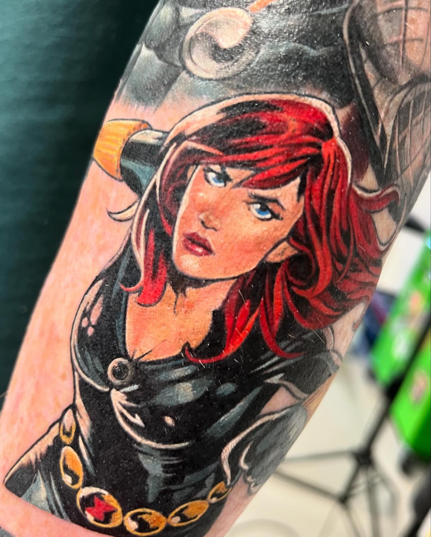Some in progress with Les 😊
It&rsquo;s been forever since I&rsquo;ve worked with comic illustrations and it&rsquo;s been so much fun! 

Is anyone else finding insta is messing with the colour in their photos?!? It&rsquo;s driving me mad!! 

Made wit