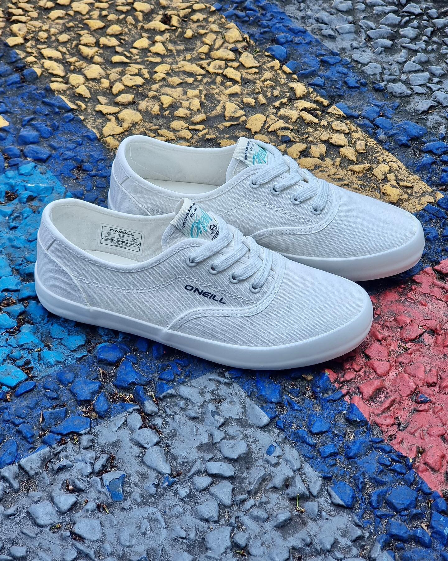 Get summer ready with the Kiawah C Women Low from O&rsquo;NEILL. A classic white canvas pump perfect for those sunny days! 

#33Joints #Oneill #Oneillfootwear #Oneilleurope #footwearfashion #brandedfootwear #summerfootwear #womensfootwear #shoesofthe