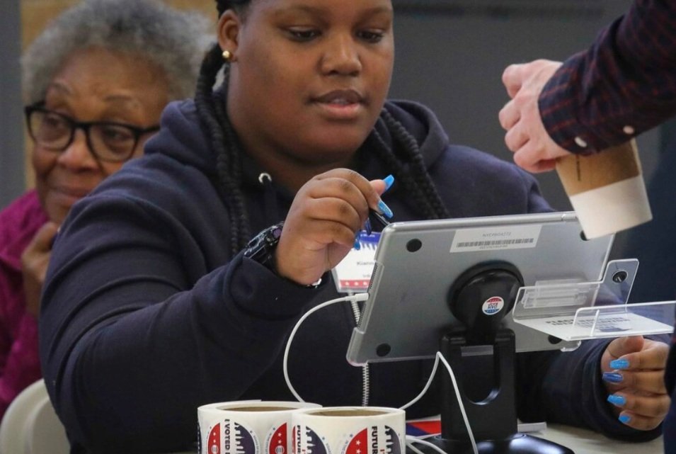 How electronic poll books will steal the Nov. 5th Election
