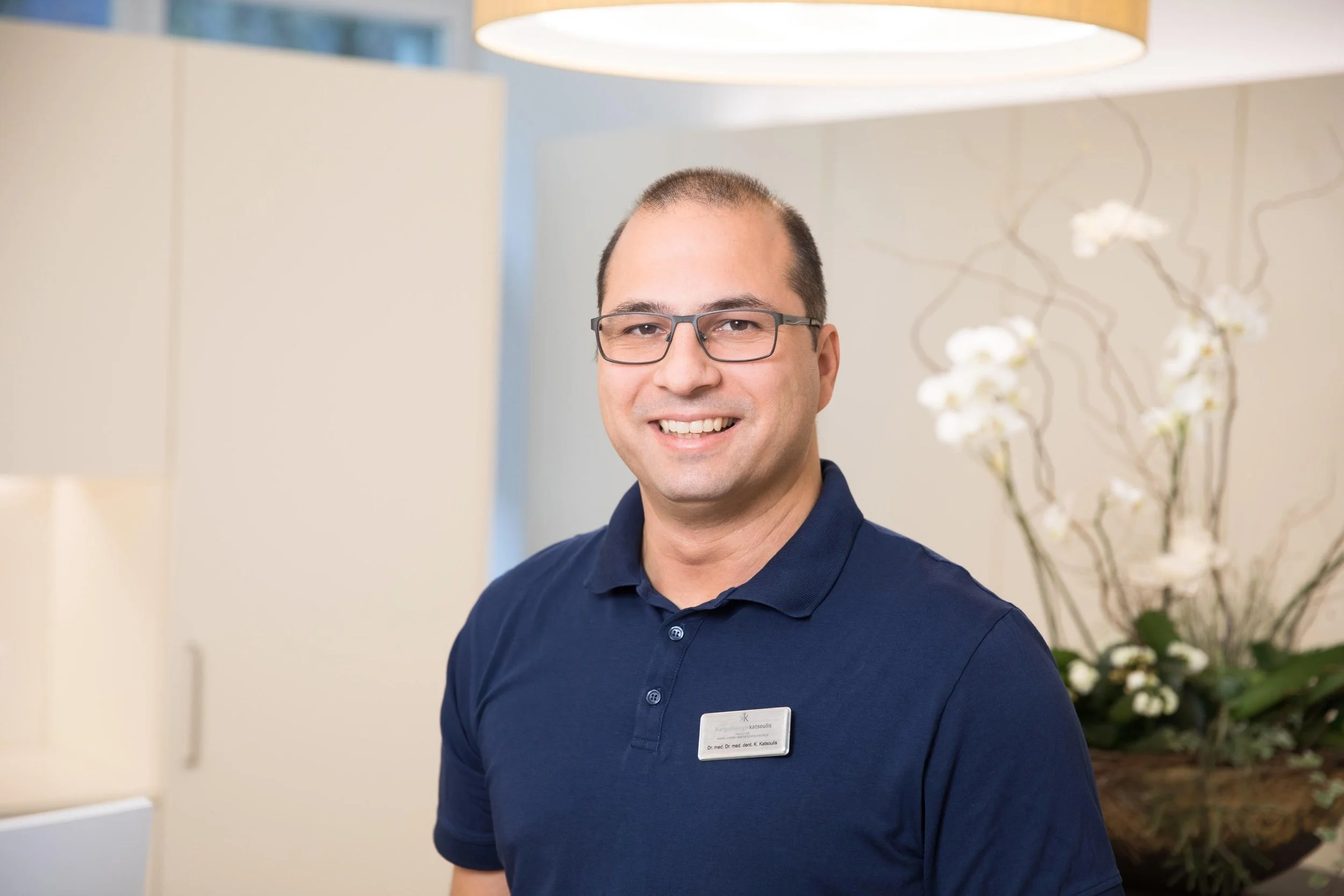 Dr. med. dr. med. dent. Konstantinos Katsoulis