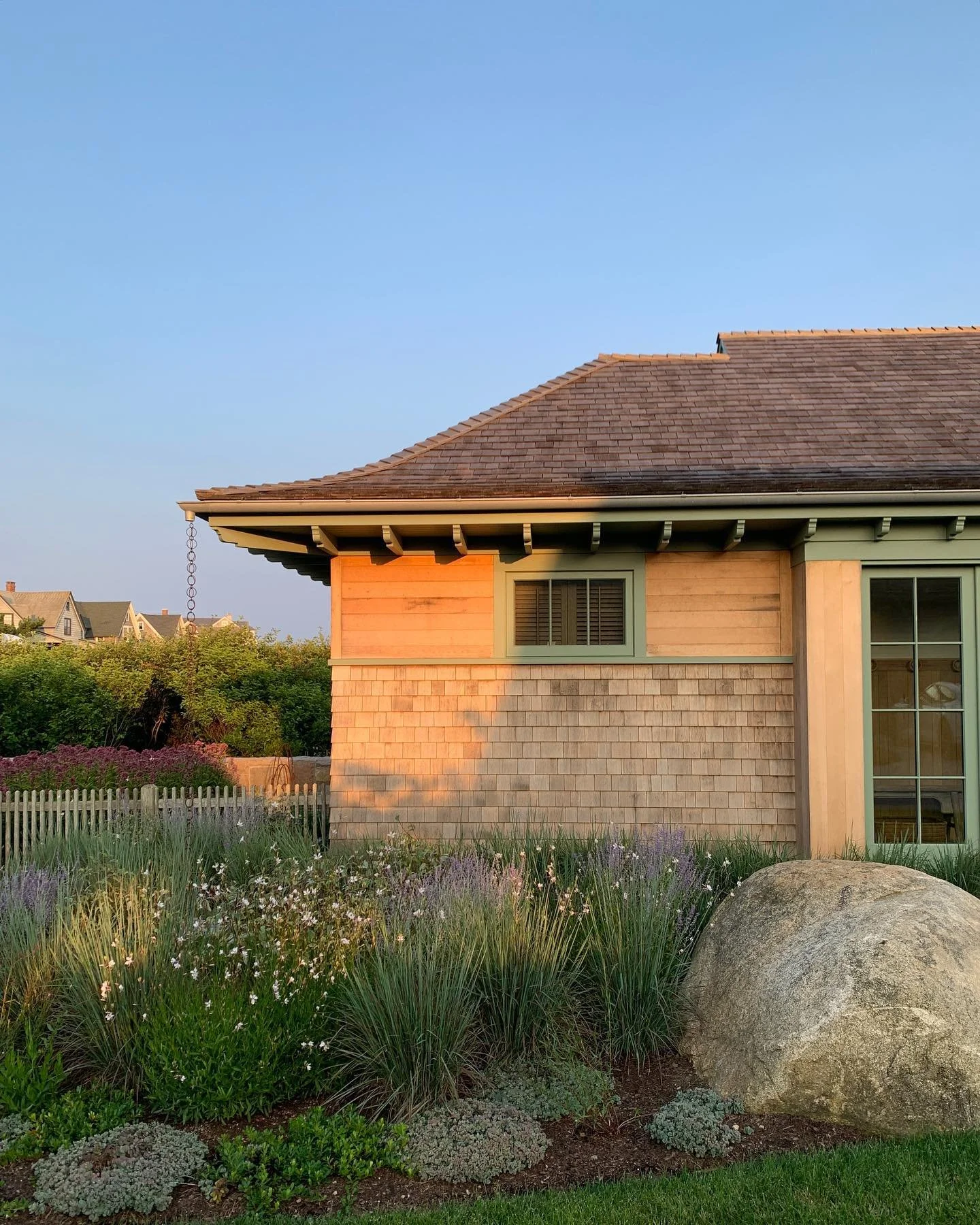 One last teaser till we officially document this sweet guest house!
.
 One of my last projects from my #pennimanarchitects  days. 🥹 it&rsquo;s  been just over a year of being in business with lots of highs/lows and I could not be more grateful for t