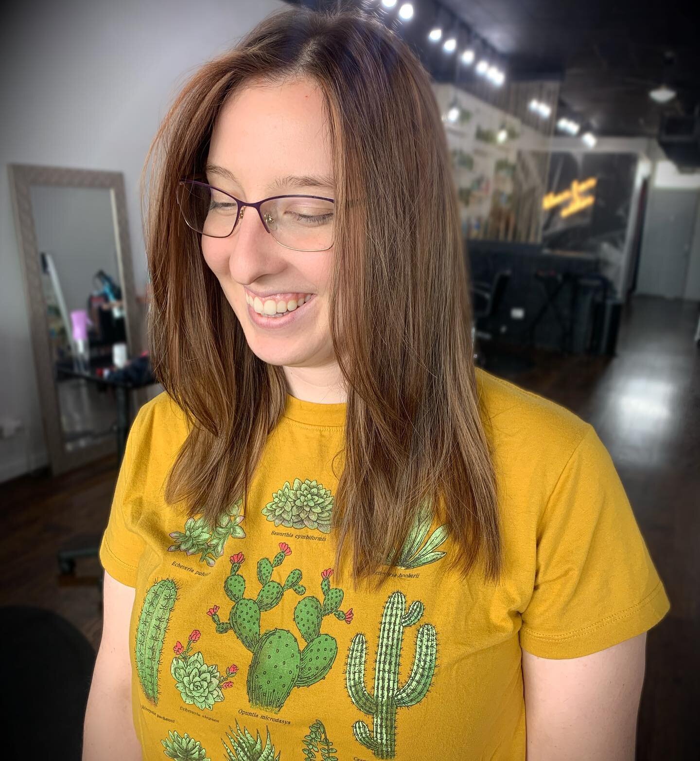 Natural painted balayage &amp; all ready for summer ☀️

Stylists: Amanda. Call or text to schedule your next appointment.(361) 701-3078