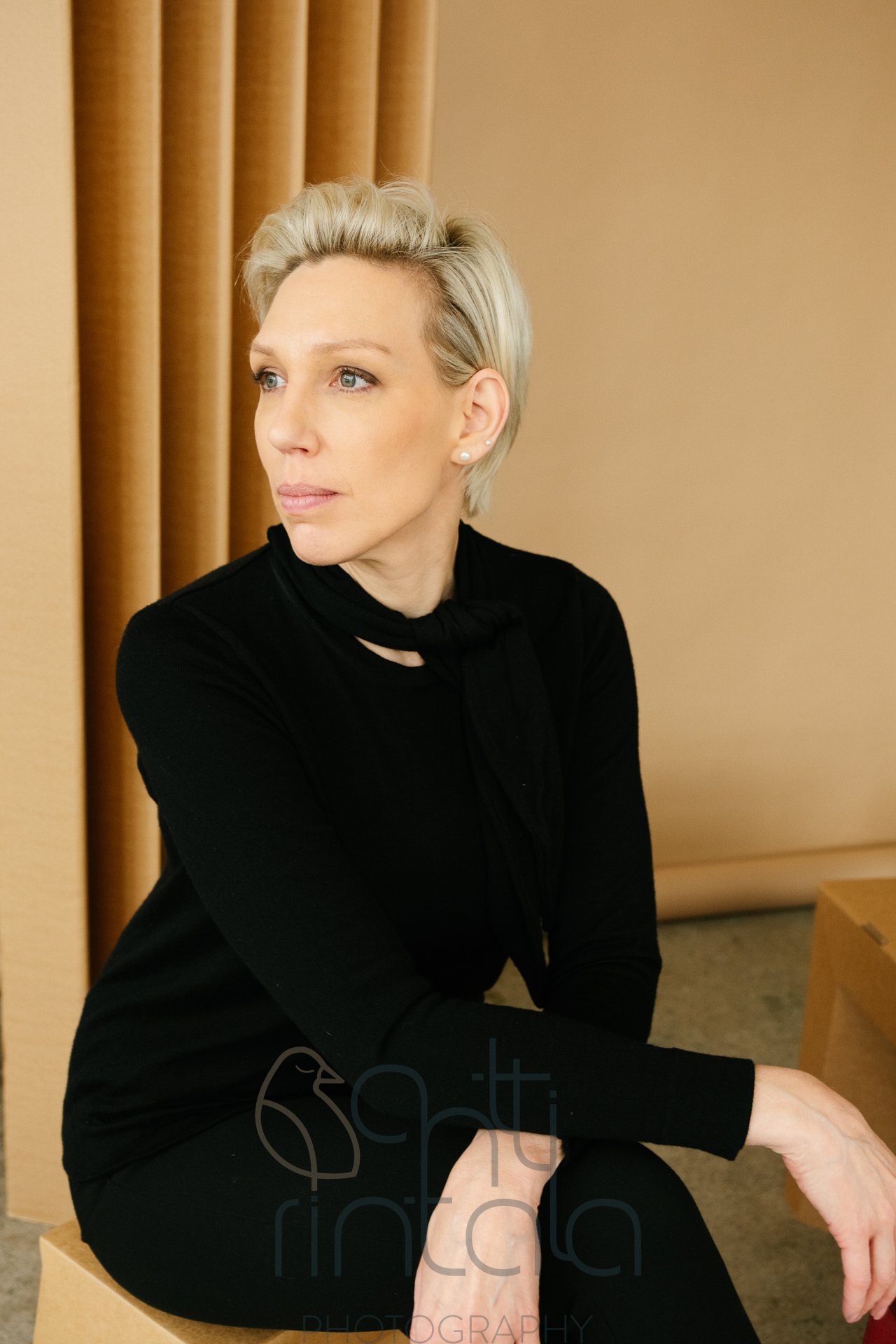 Hanna L-28.jpg