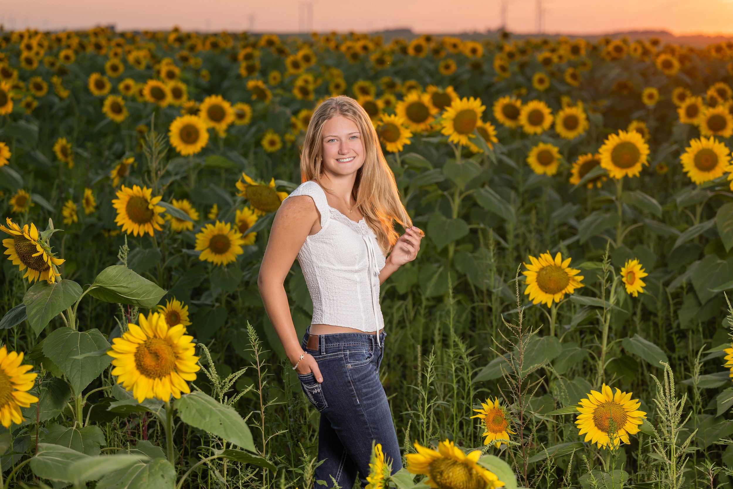 Lydia_Sunflowers-(73 of 98).jpeg