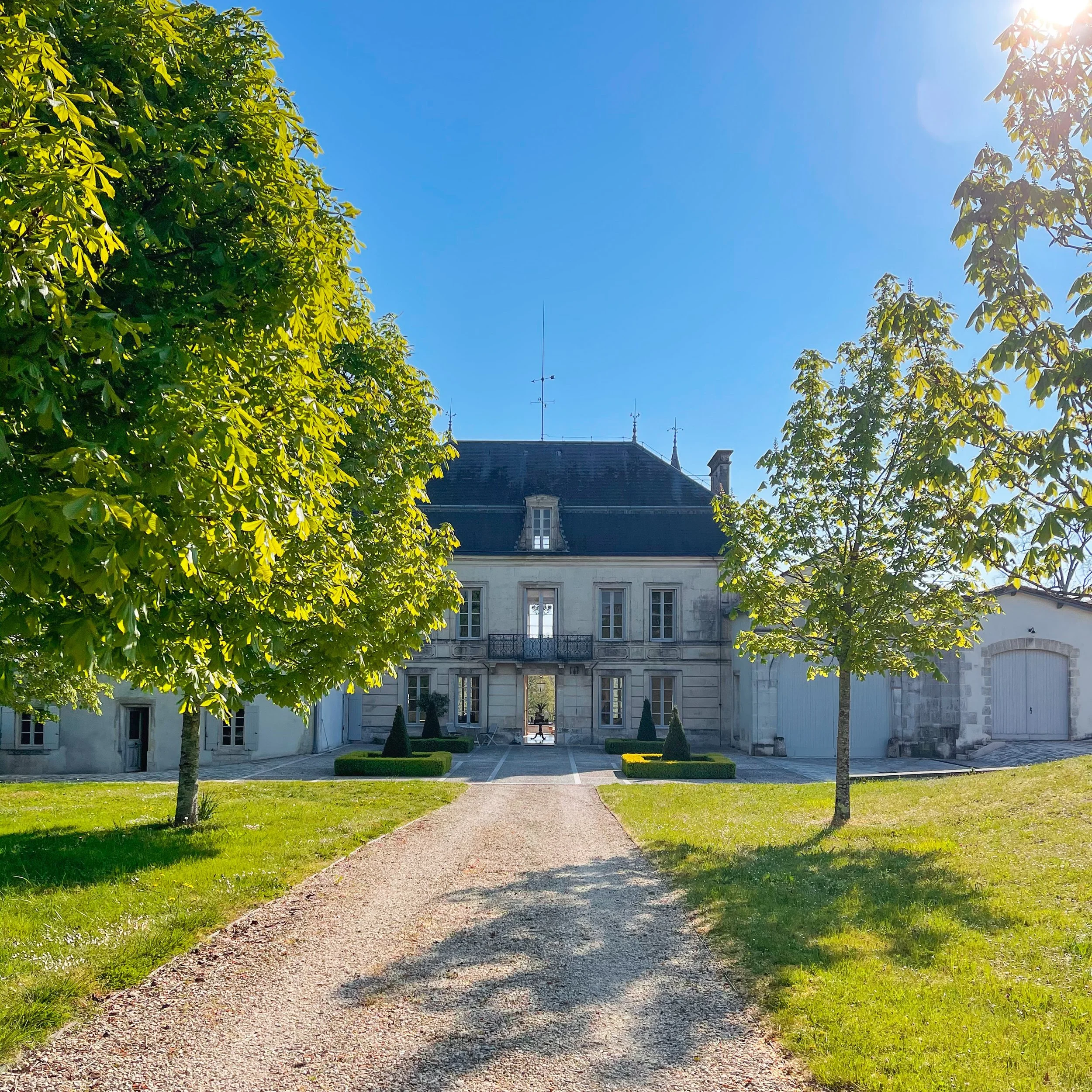 Arriving at the Château de Puyguiller