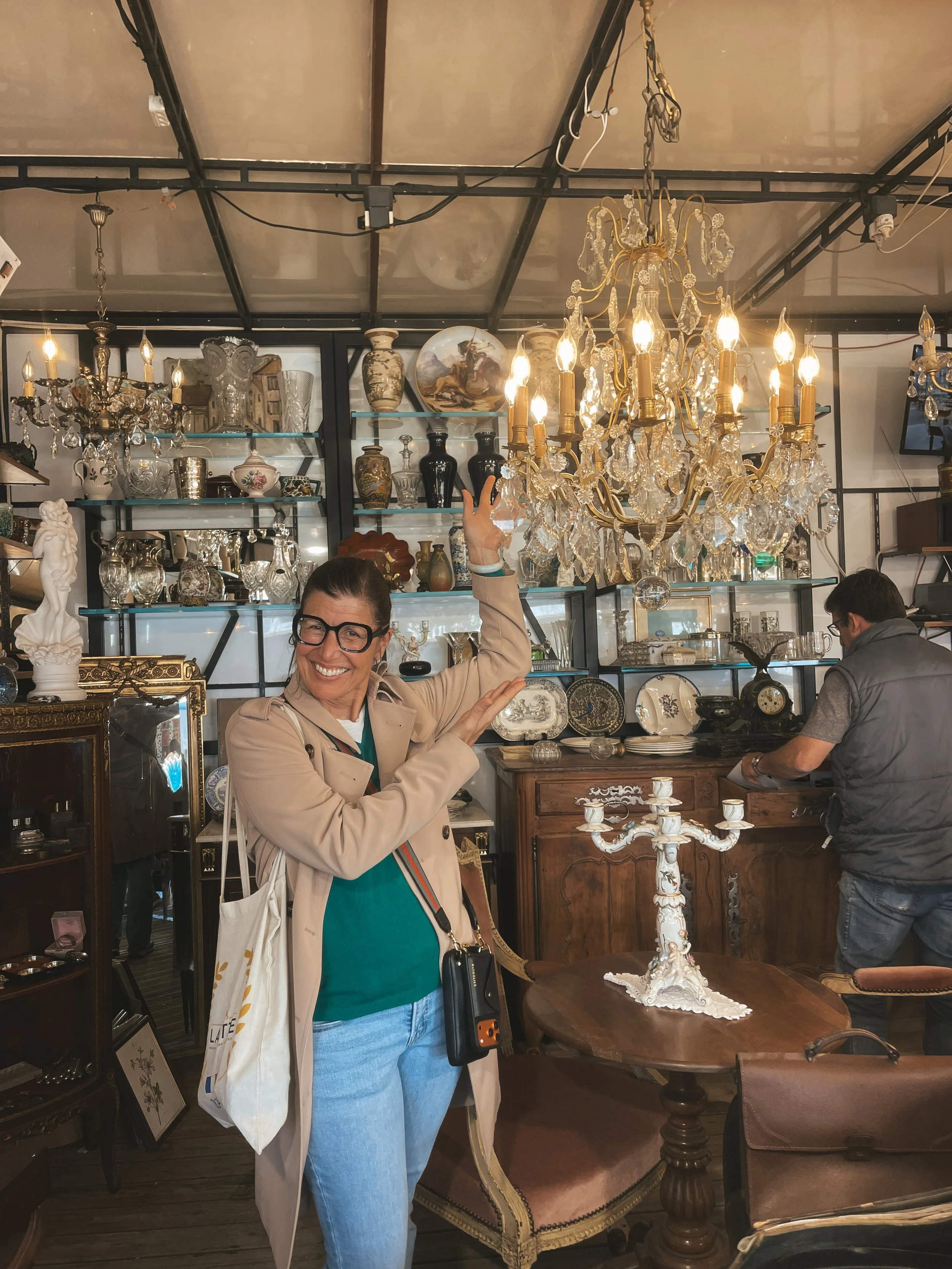 Hunting for antiques at the Bordeaux Quinconces