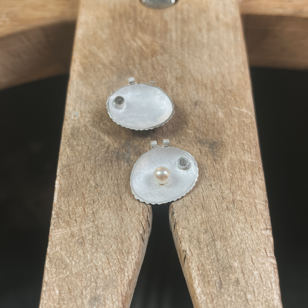 Learn how to assemble all of your elements