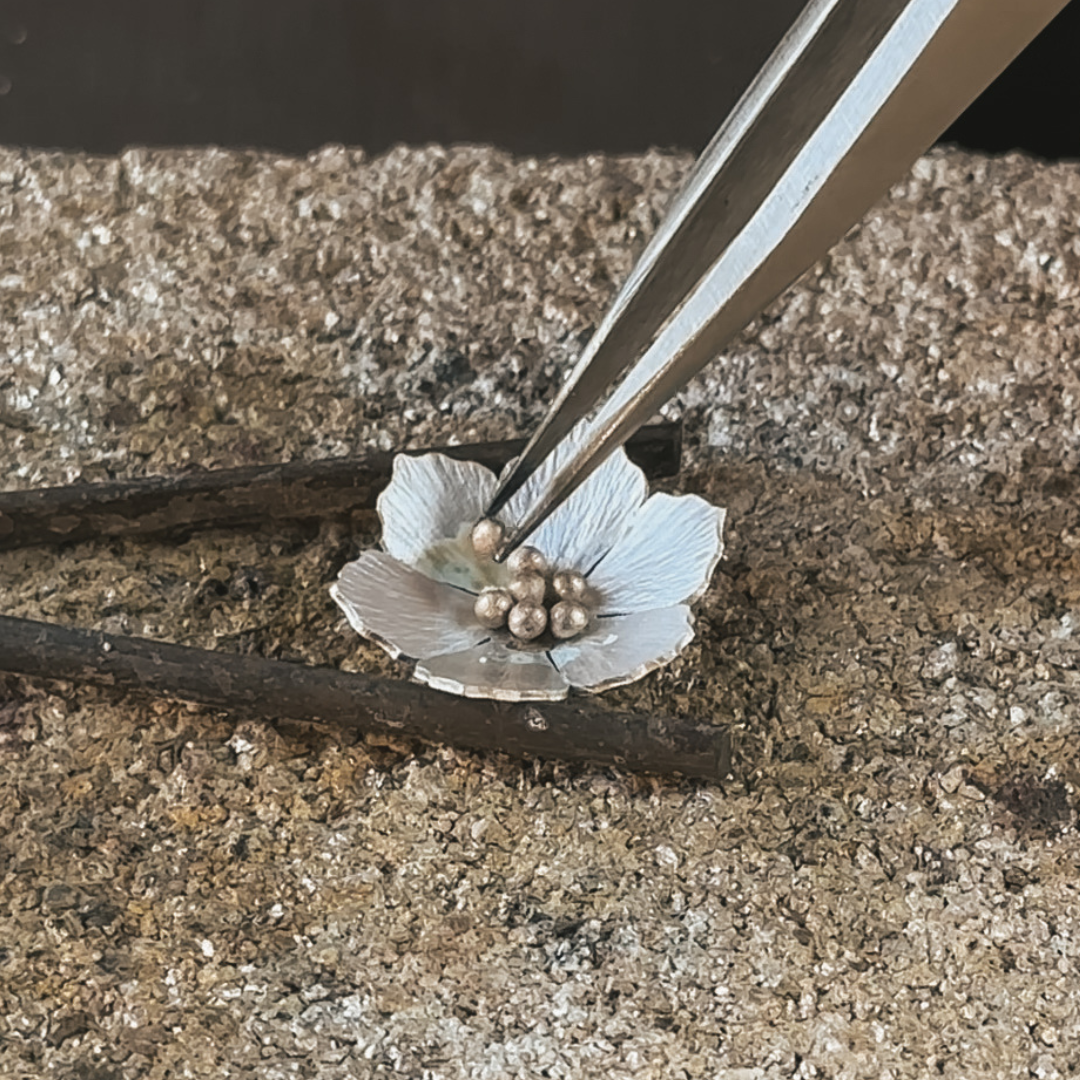 Learn how to solder granules in place