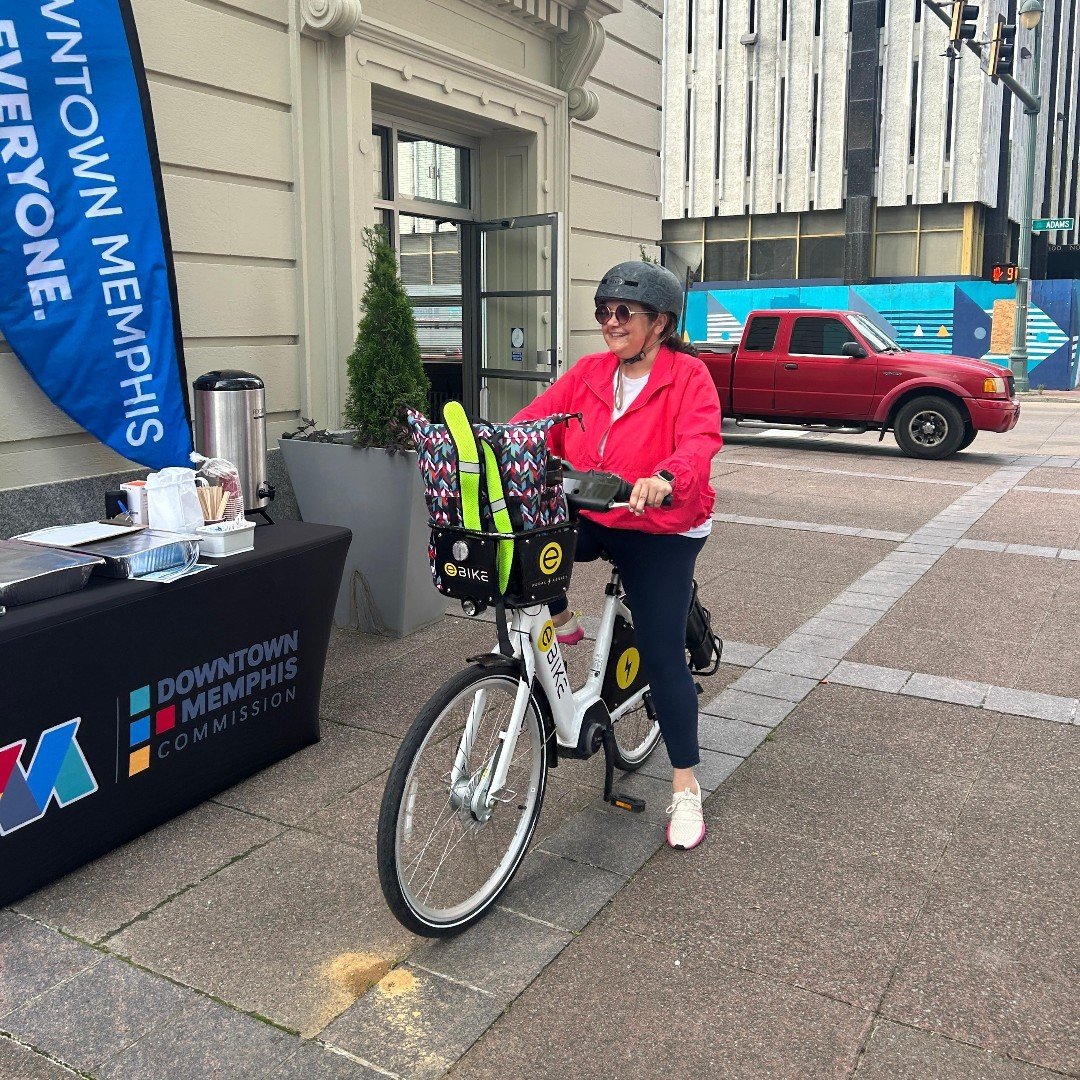 Ready...Set...Pedal! 🚲 Mark your calendar because National Bike to Work Day is this Friday. 👏

If you are rolling to work, make sure to stop by one of the breakfast stations:

🚲 @archimania | 663 Cooper St | 7-9 AM
🚲 @lebonheurchildrens | 848 Ada
