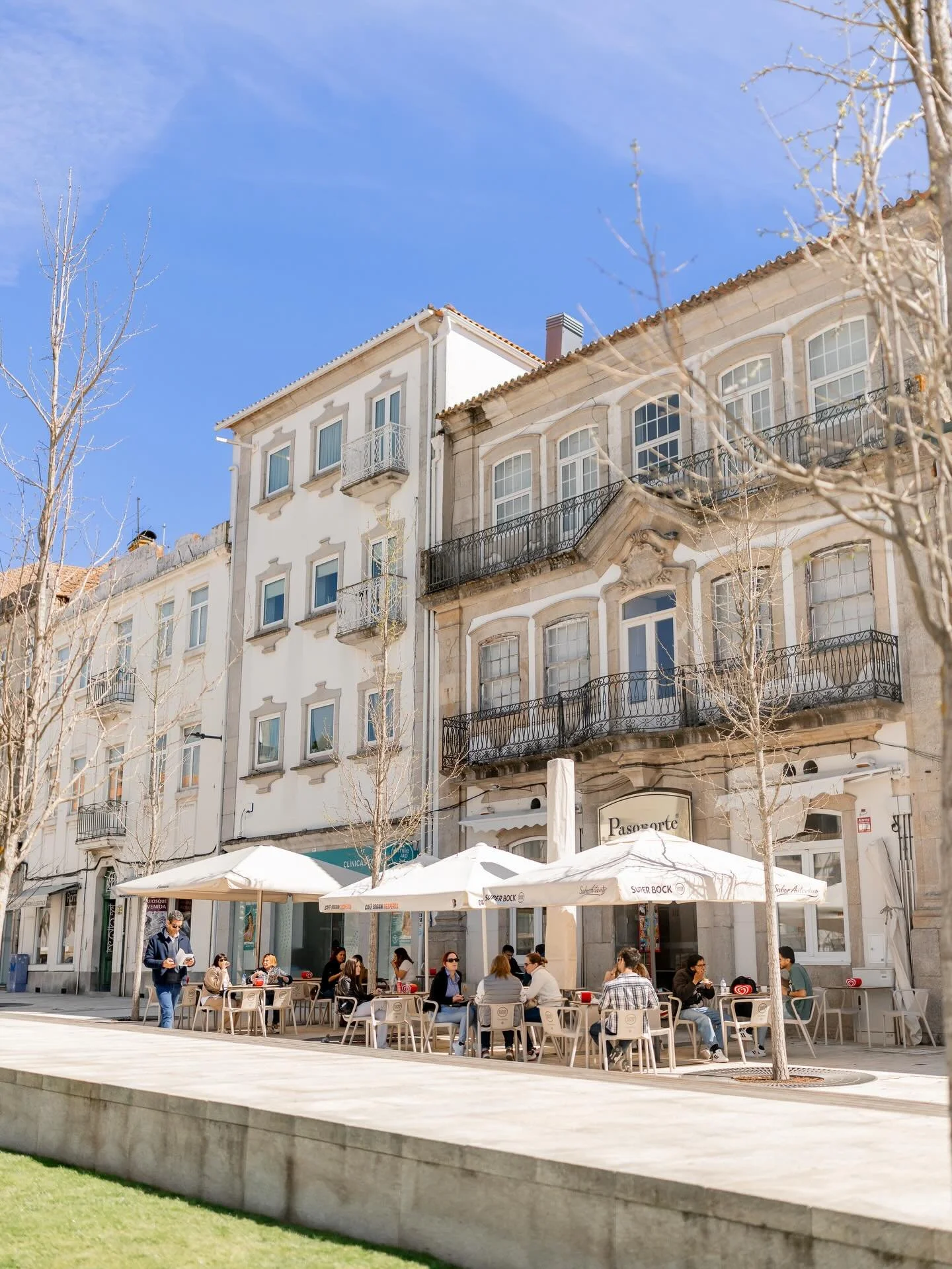 I&rsquo;ve really dropped the ball on blogging Portugal  images🫣 But here&rsquo;s to publishing some if them before I board another flight!

Amarante was aquick pit stop on our drive from Porto to the Douro Valley. It&rsquo;s set on the Tamega River