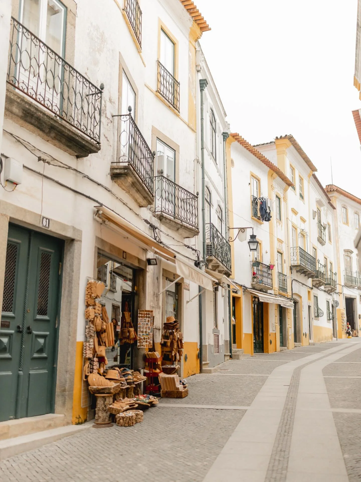 Our next stop in Portugal was &Eacute;vora, the capital of the south-central Alentejo region. It&rsquo;s a UNESCO World Heritage site with over 2,000 years of history and is located only 90 minutes from Lisbon. It&rsquo;s full of iconic Roman ruins a