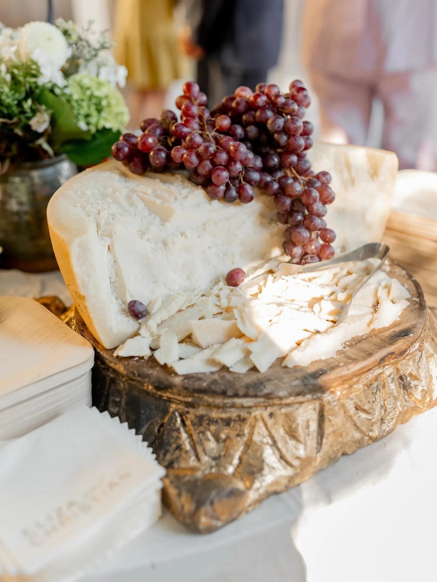 grapes &amp; cheese &amp; wine always, please🥂