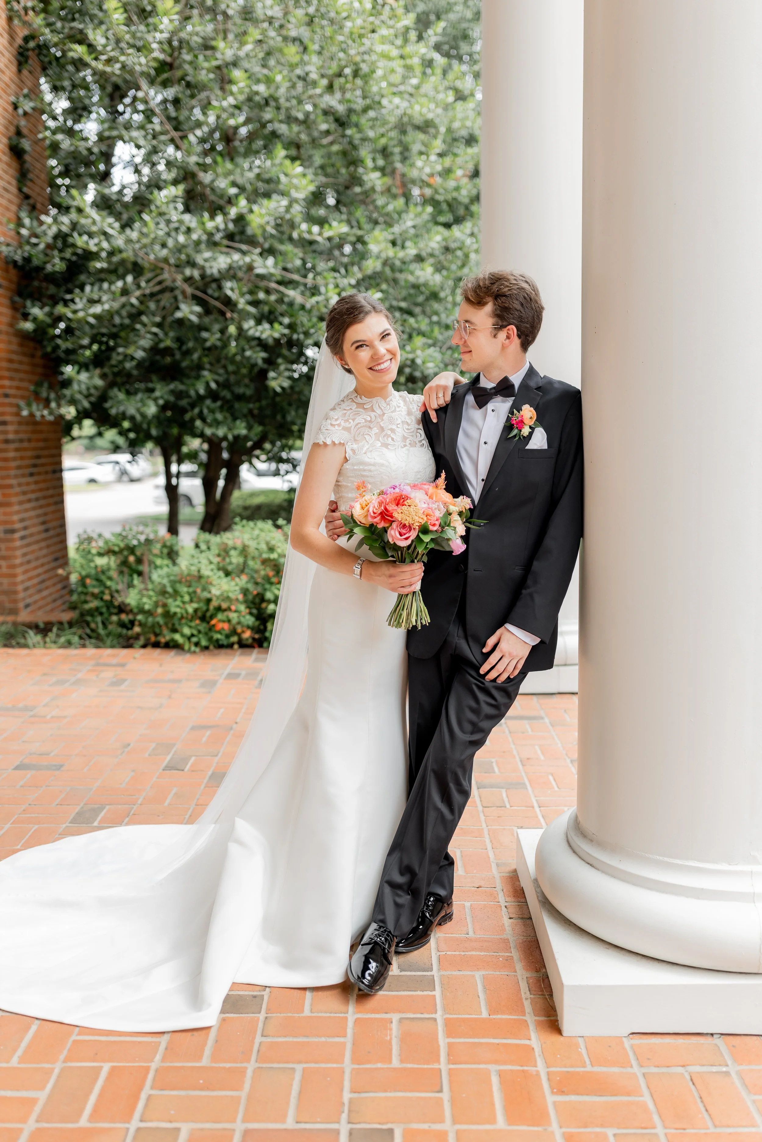 Mr &amp; Mrs Barlow | Garden Party Wedding at Independent Pres in Memphis, TN