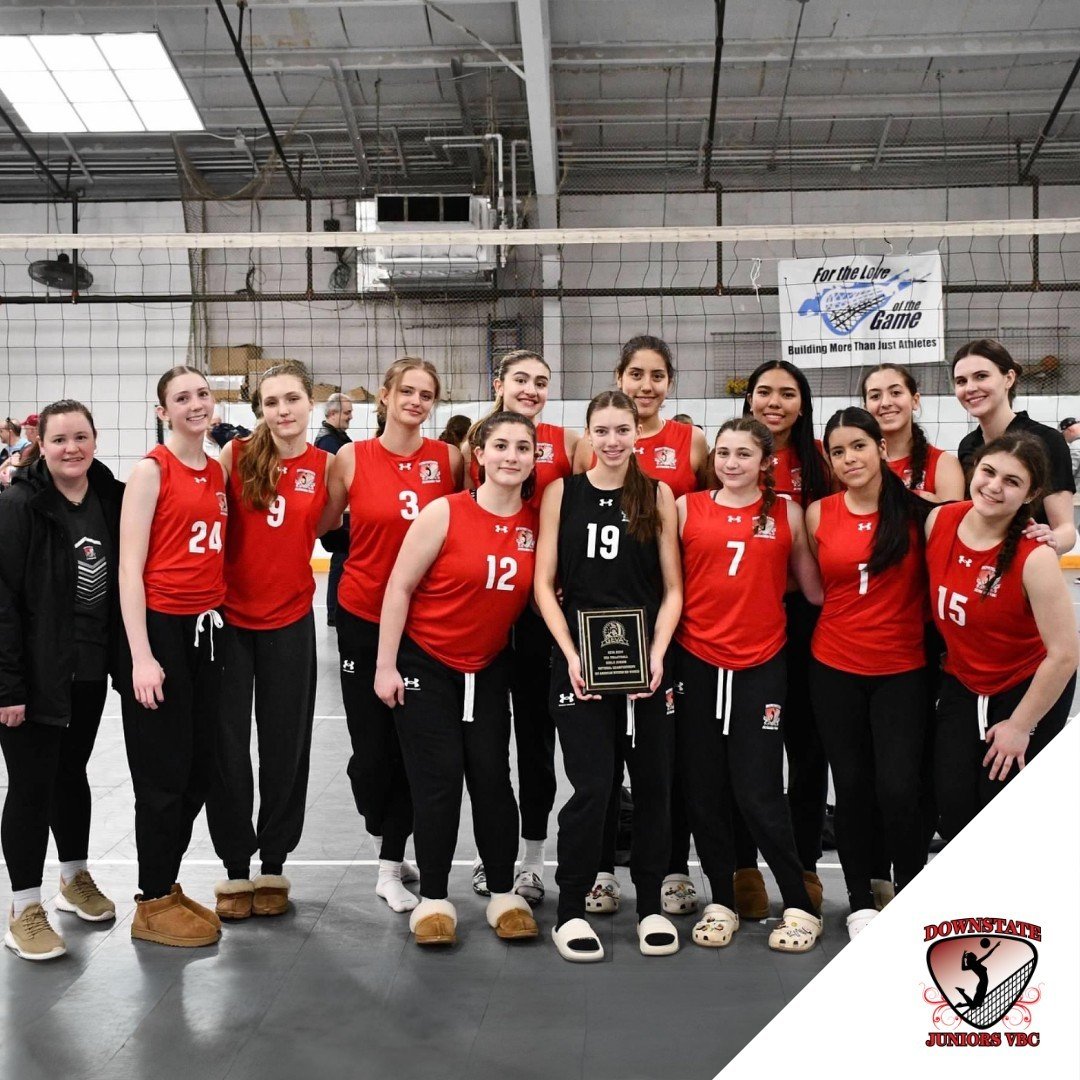 Bid to Nationals 🔒️✅️⁠
⁠
Shoutout to 15 Black on taking 4th place at the GEVA Regional Championships and securing a bid to Nationals!⁠
⁠
Amazing job!