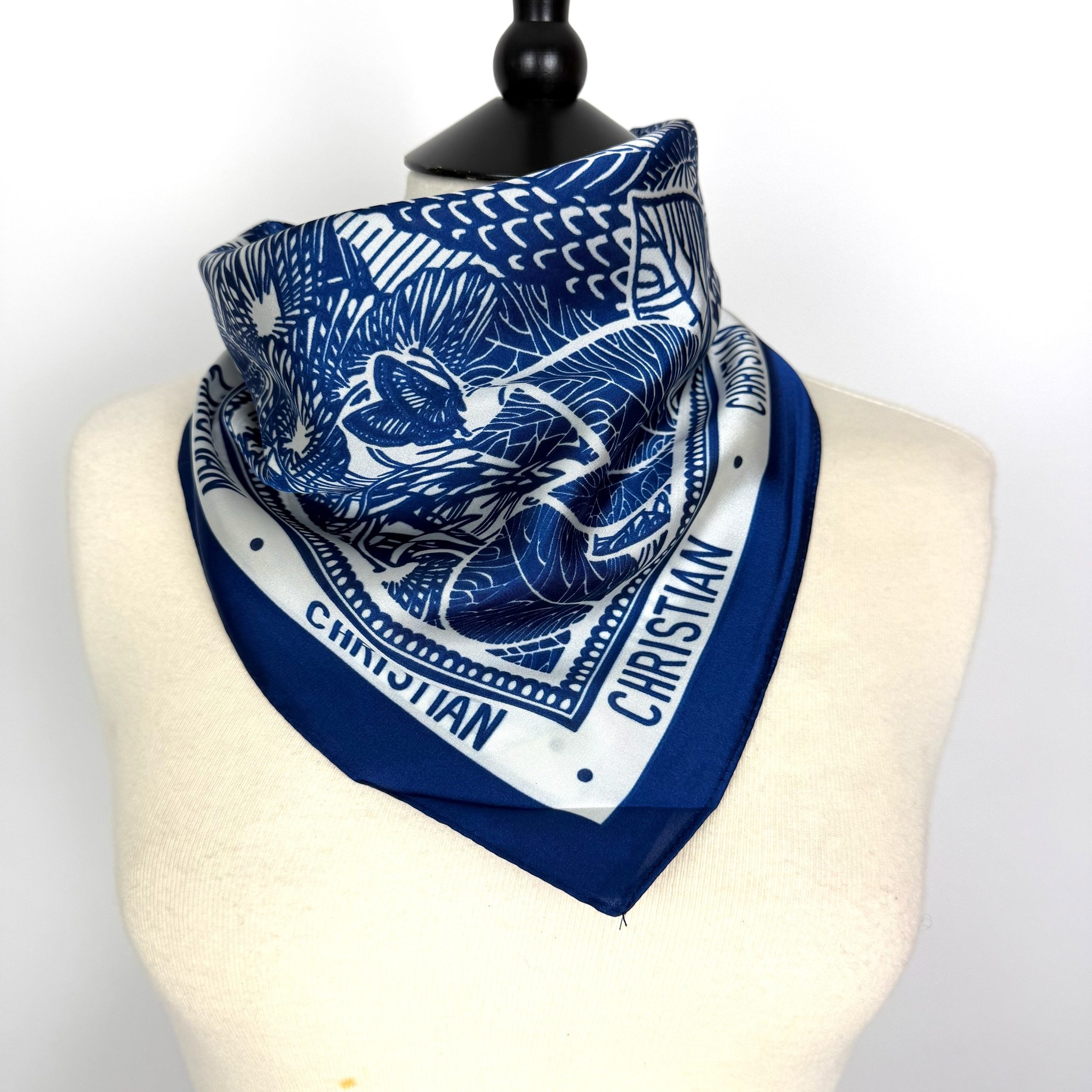 NECKERCHIEF Silk Square Scarf CHRISTIAN Blue