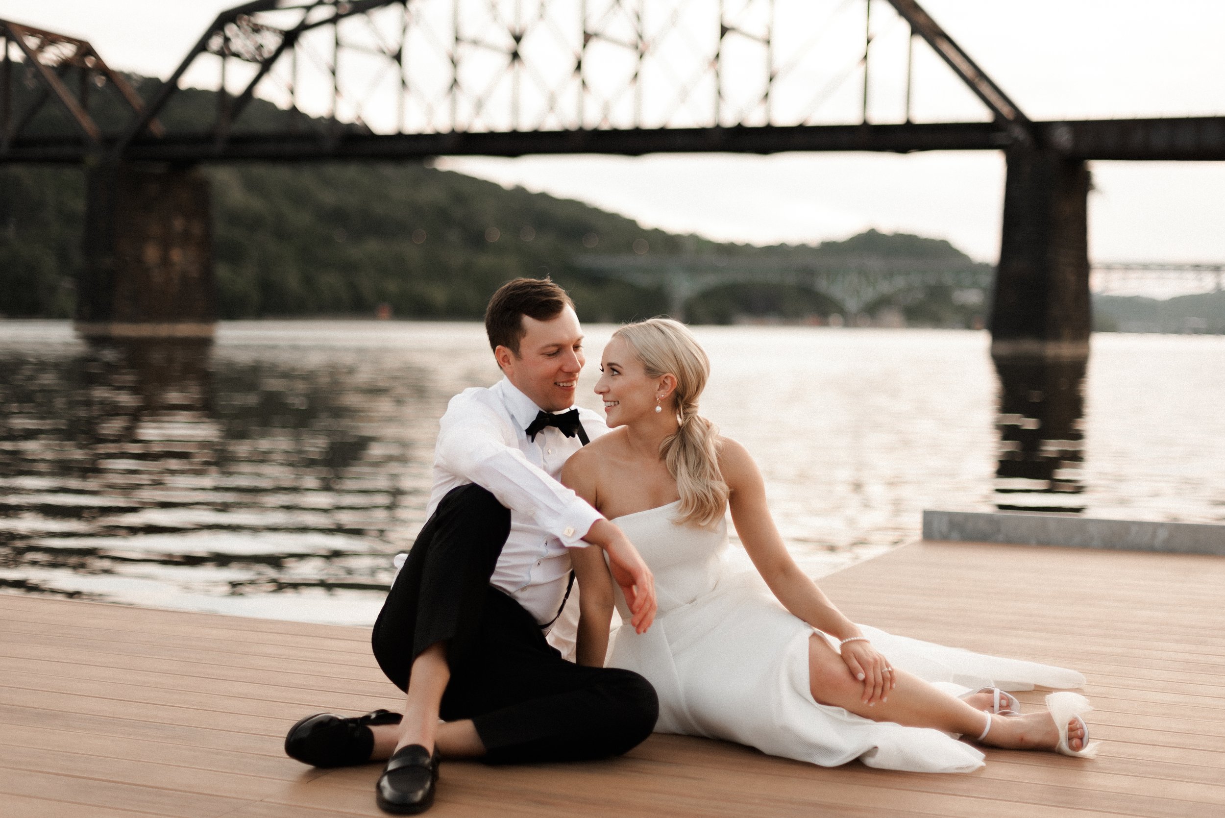 pittsburgh luxury waterfront wedding the gem riverfront park-34.jpg