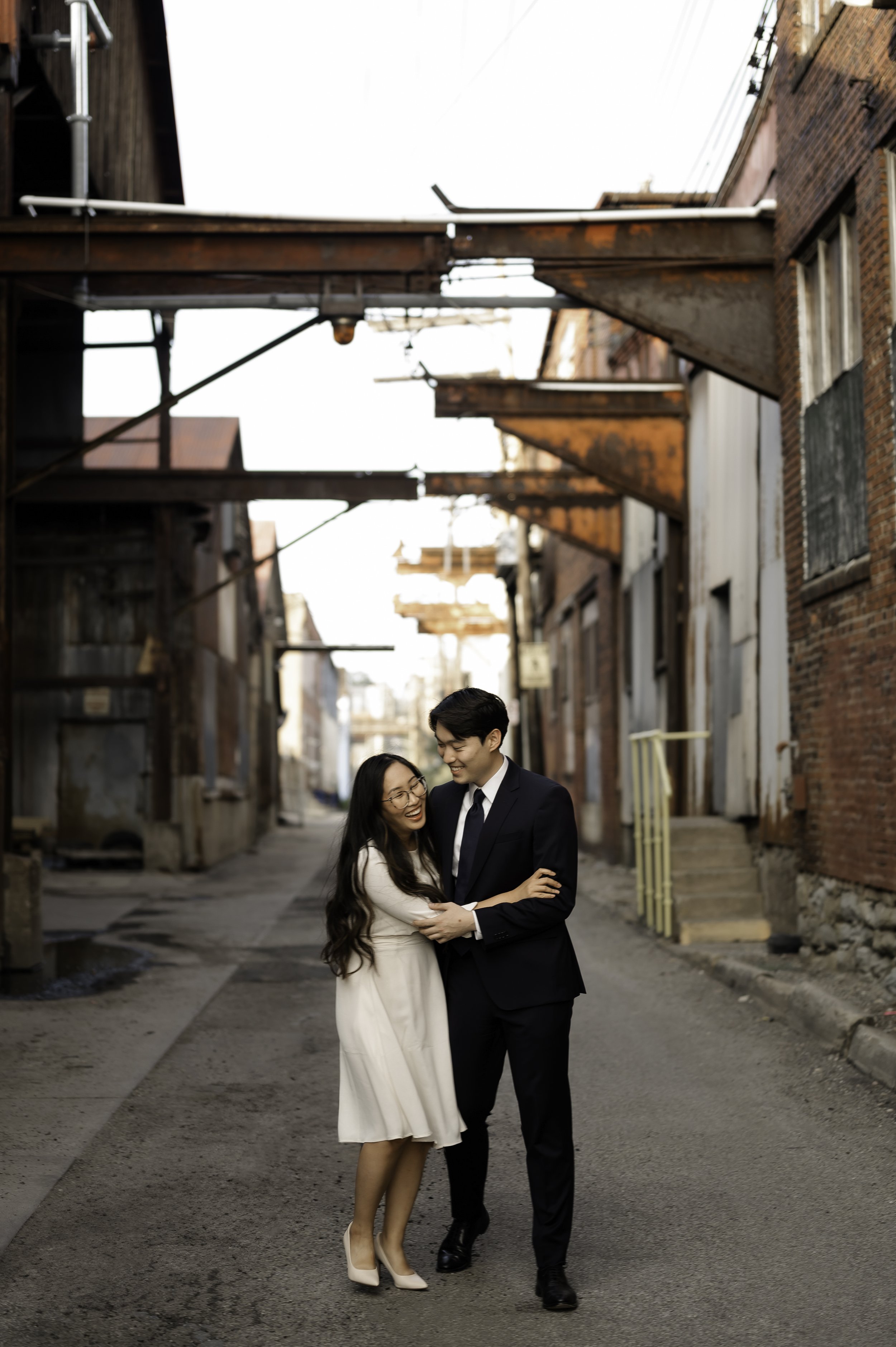pittsburgh strip district engagement session photos copy.jpg