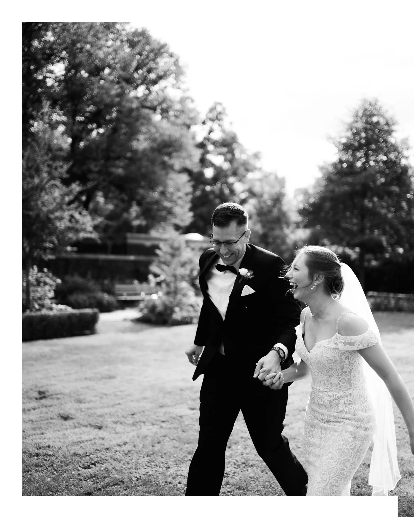 Timeless love, captured in shades of black and white. There&rsquo;s something so magical about the way classic tones can hold a moment forever. Here&rsquo;s to the kind of love that feels like home, even when it&rsquo;s frozen in time. 🖤🤍 

#Classi