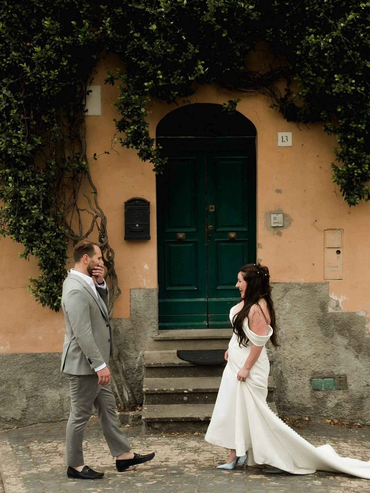 The first look | James &amp; Hannah 🇮🇹

Venue: @abbaziadisangiusto 
Suit: @davidalanstyle 
Dress: @onewhitelane 
Rings: @skeltonjewelry 
Car: @slowhills 
Stationary: @hannahpilarr 
Video: @evergreen_film
celebrant: @celebrante.enrico.epifani
DJ: @m