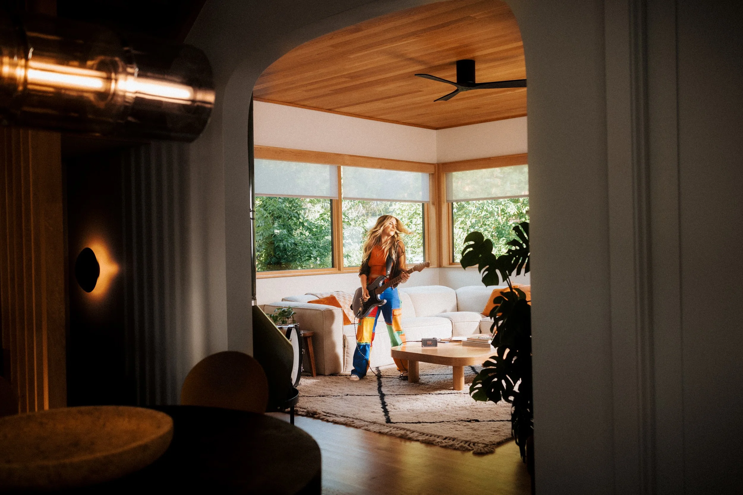 JBL_Bandbox_Solo_Interior_AW_02204-R2.JPG