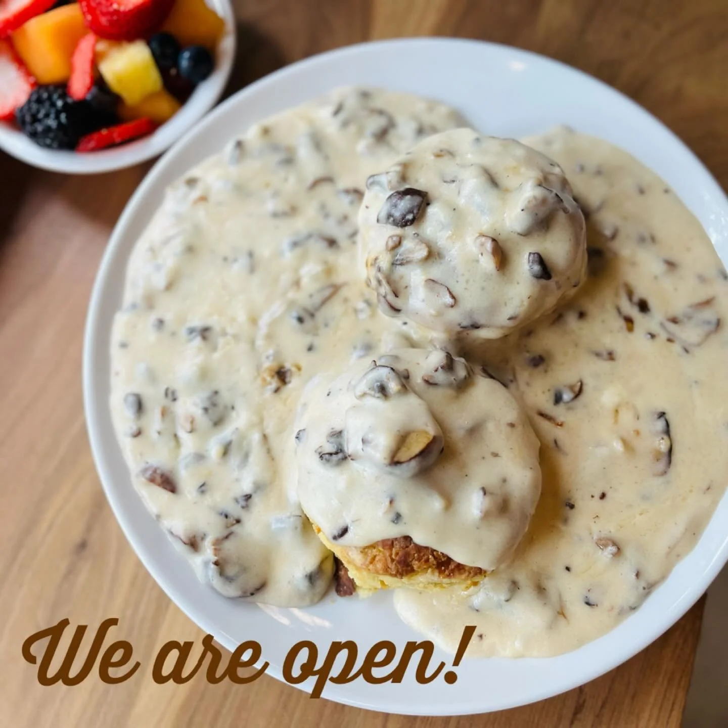 Shovel out and head over! We&rsquo;ve got warm food, hot coffee and a cozy space to spend your Sunday!

#openforbusiness #snowpocolypse #winterweather #goodfood #fromscratch #hotcoffee #birdstheword #theearlybirdeatery