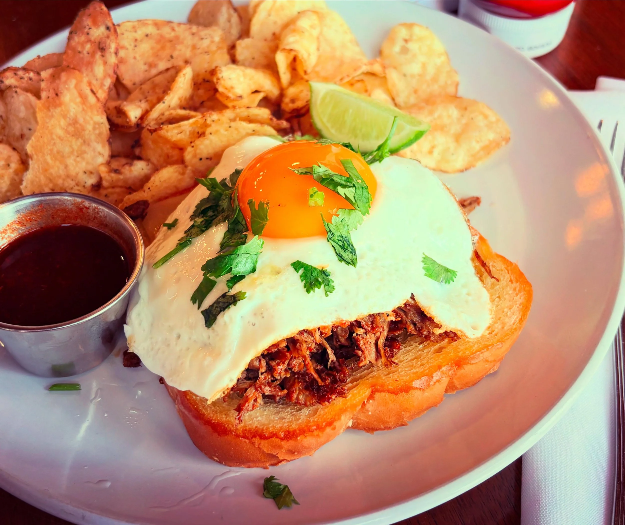 May special is the Birria Sandwich, open face Birria beef on toasted sourdough, pepper jack cheese and an egg, served with cilantro, lime and consomm&eacute;. It&rsquo;s delicioso, so don&rsquo;t miss it!

#birria #sandwich #consomm&eacute; #delicios