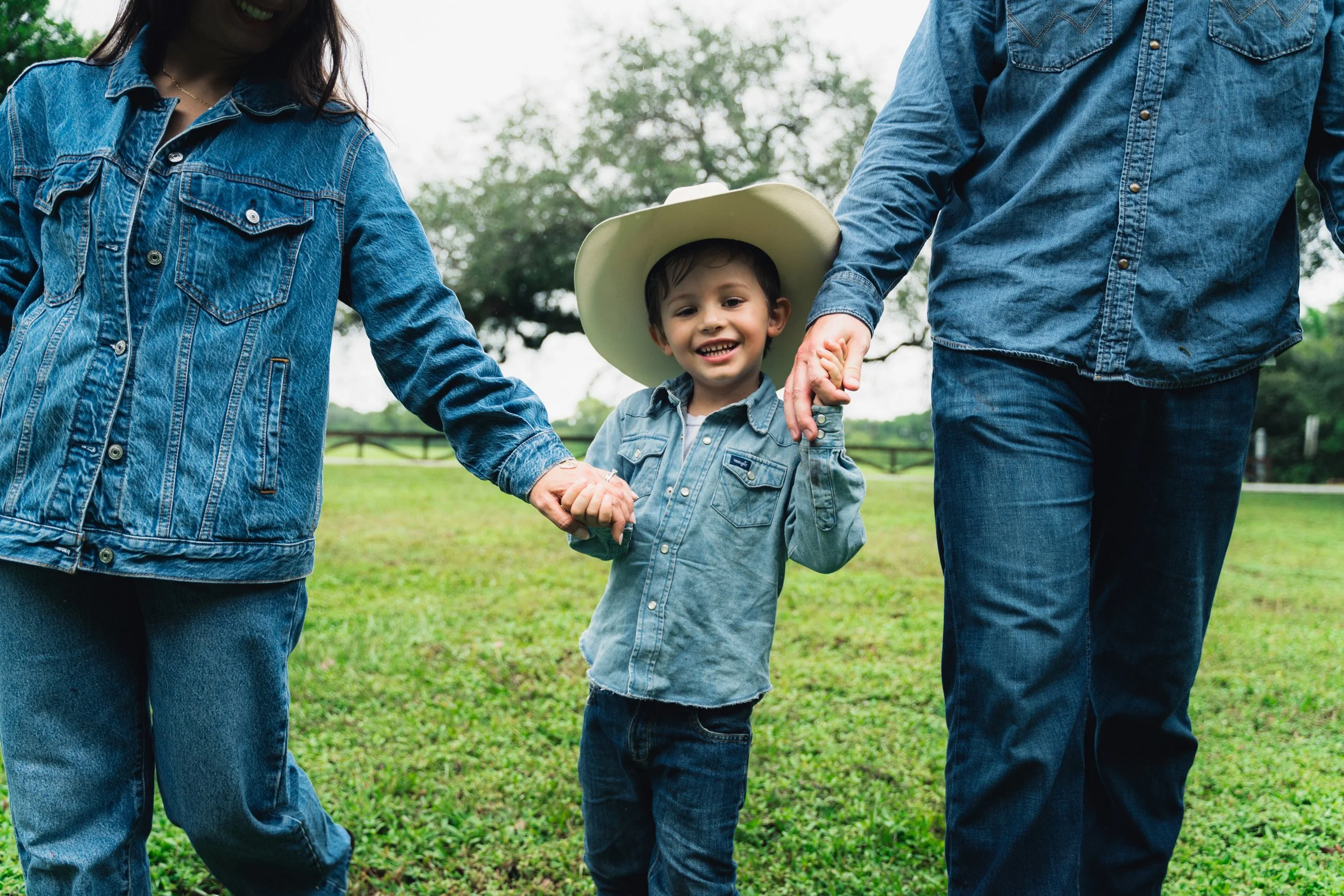 FAMILY (16 of 62).jpg