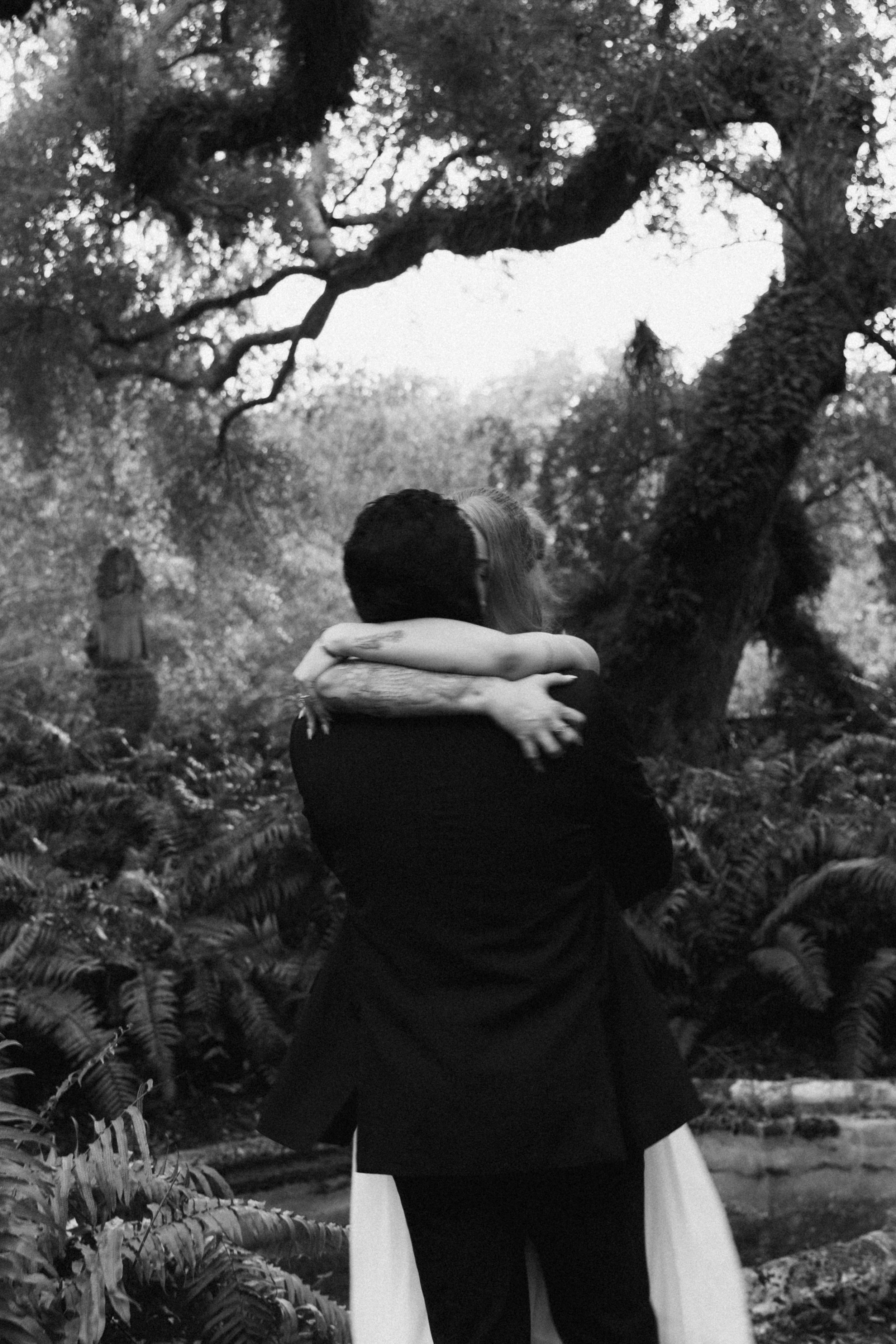 dev & andre bw (81 of 223).jpg