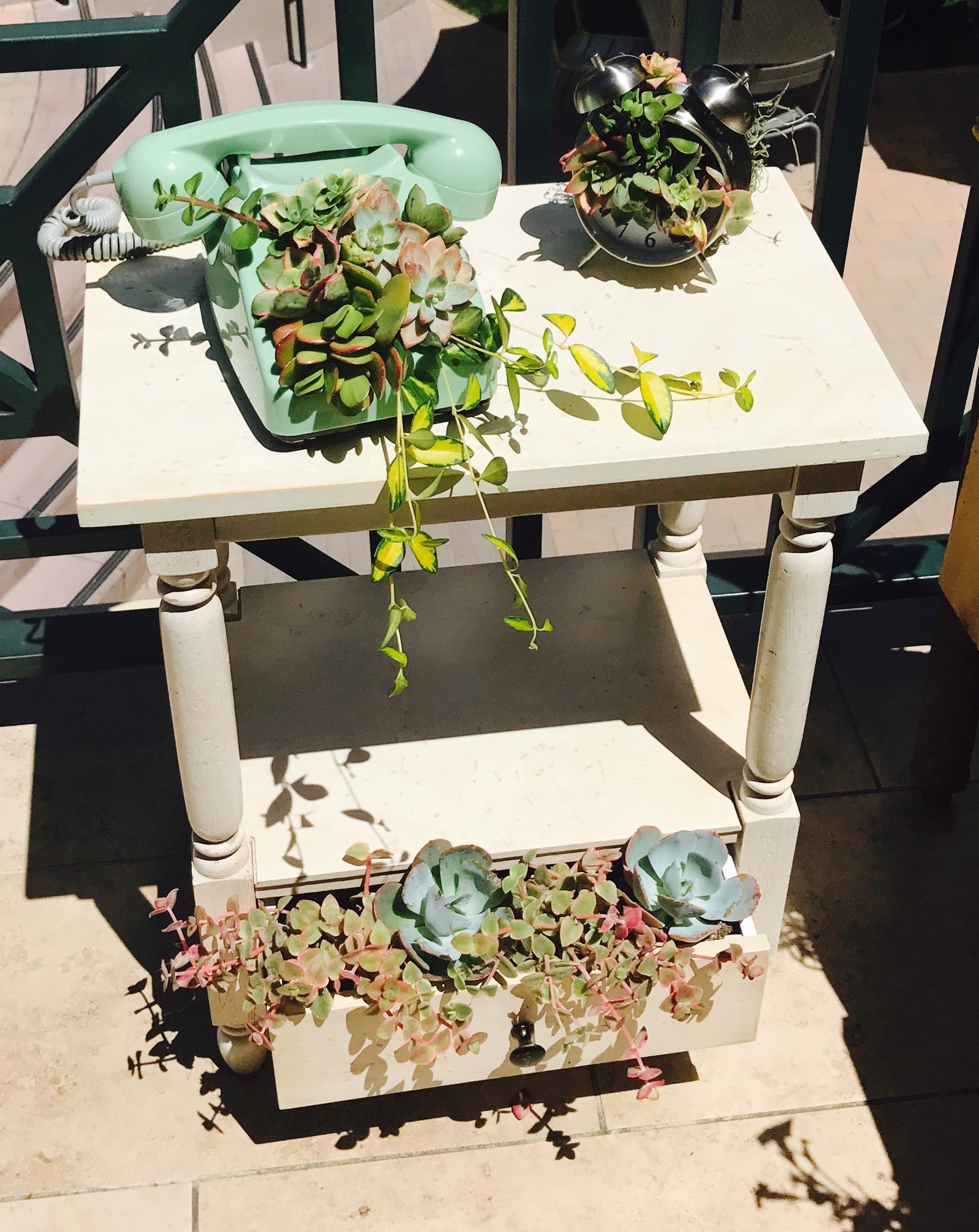 2017 FH inBloom Telephone Display-1
