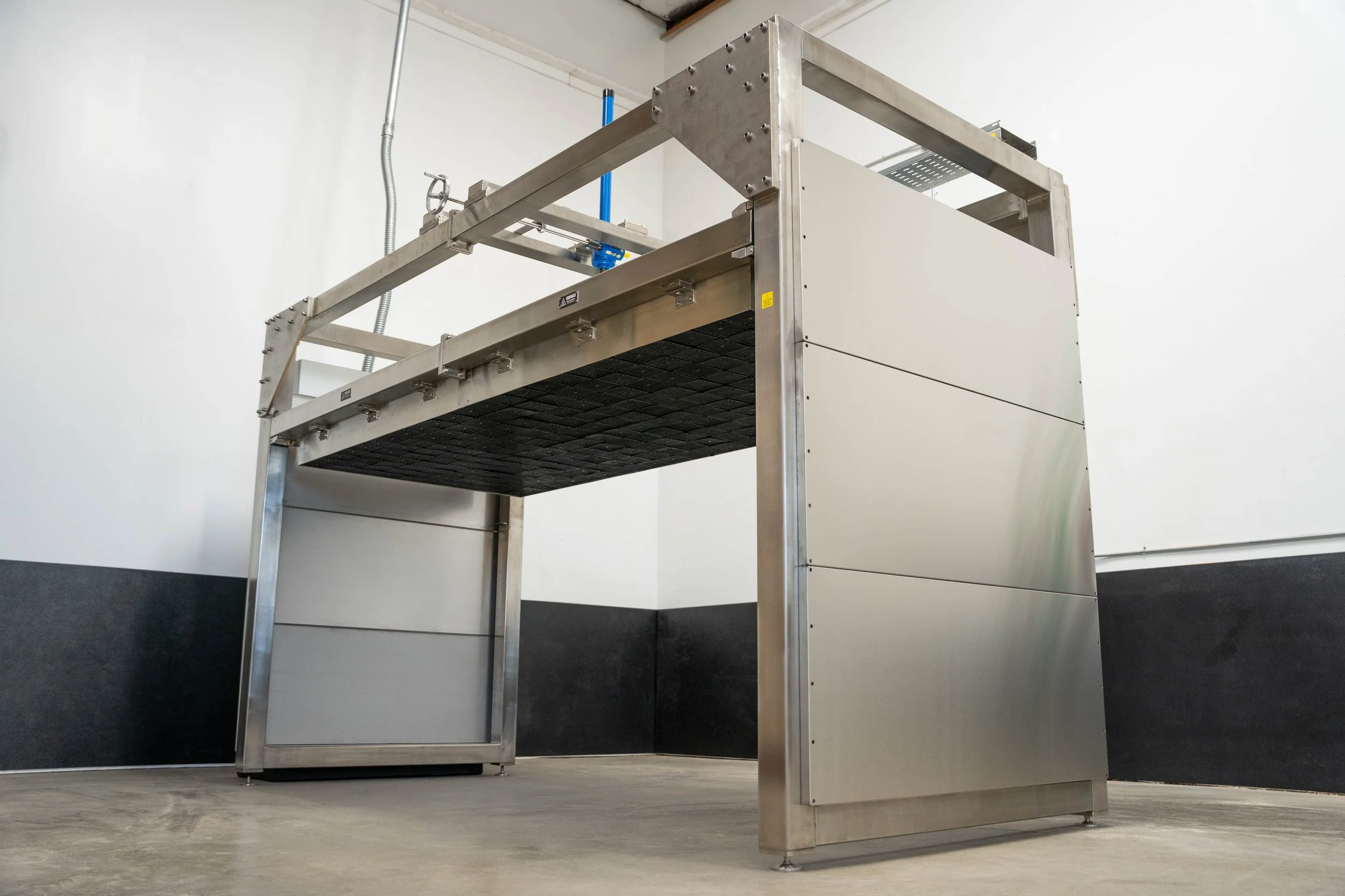 Oversized 52 inch by 122 inch infrared thermoforming oven for plastics.