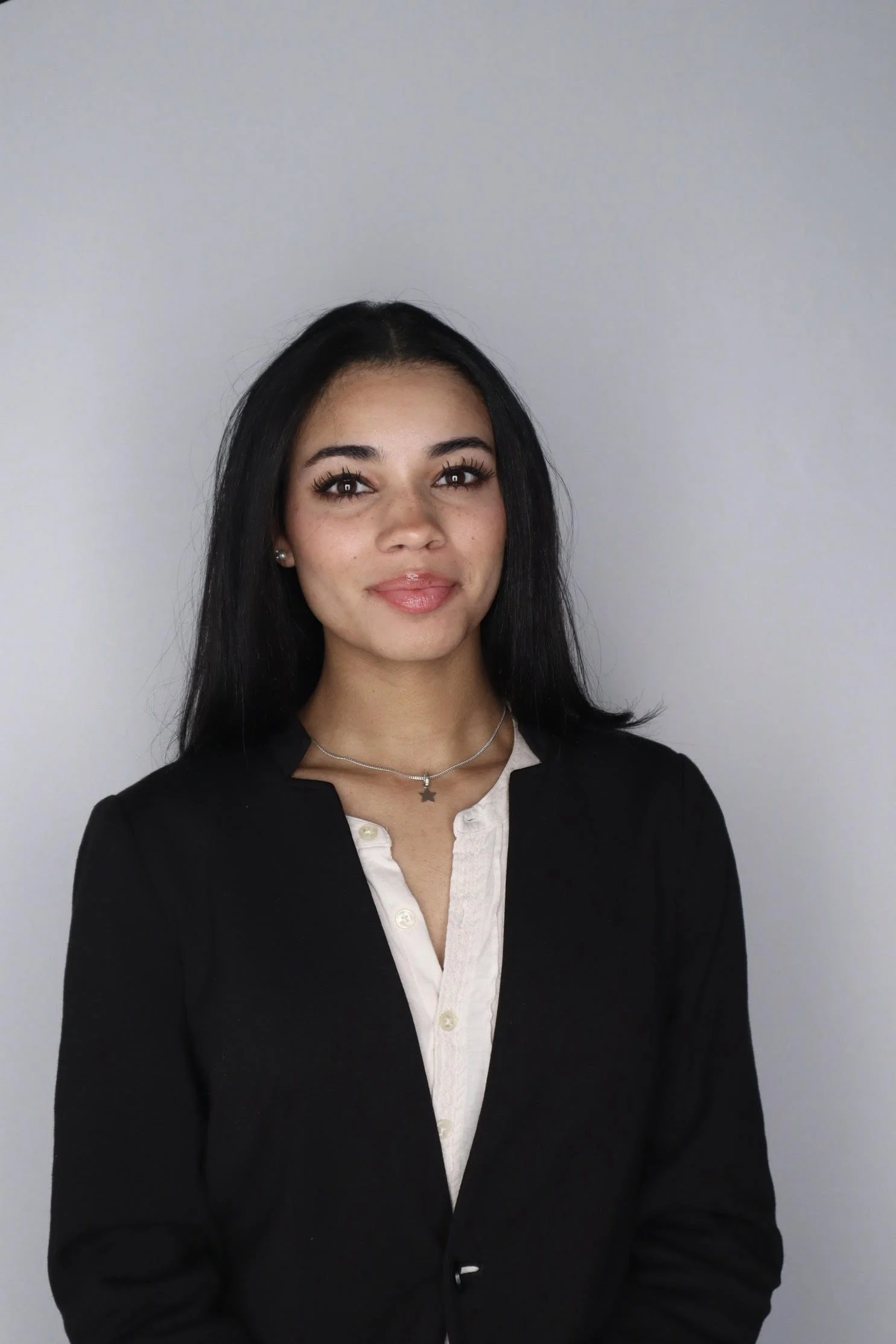 Tara A. Curtin is a sophomore in the Berkley School of Nursing also on the Pre-med track. Her passion for healthcare drives her research into systemic disparities, with a particular focus in the reproductive/maternal health sect of medicine. She is c
