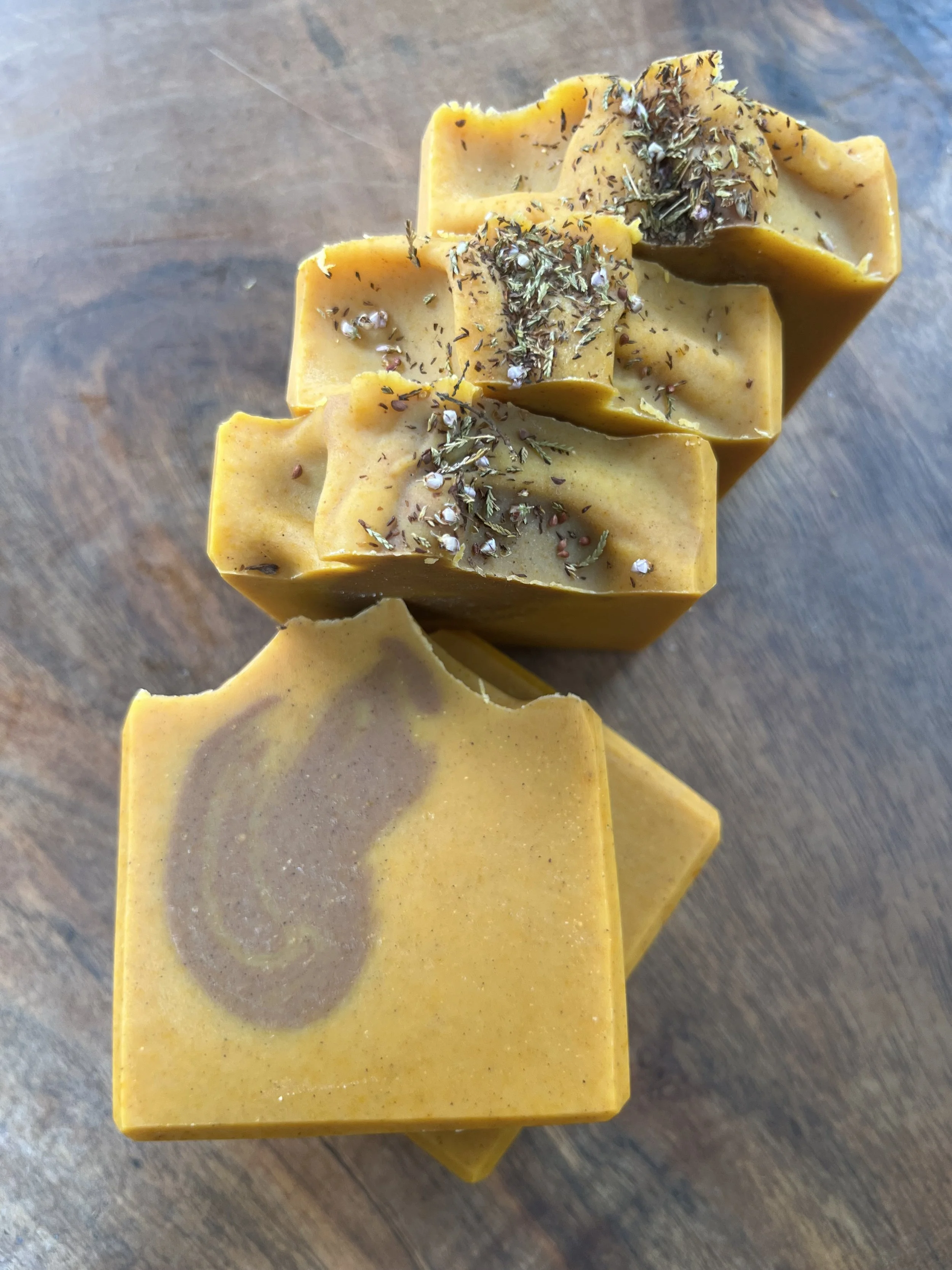 Lemongrass, Bergamot, Honey
