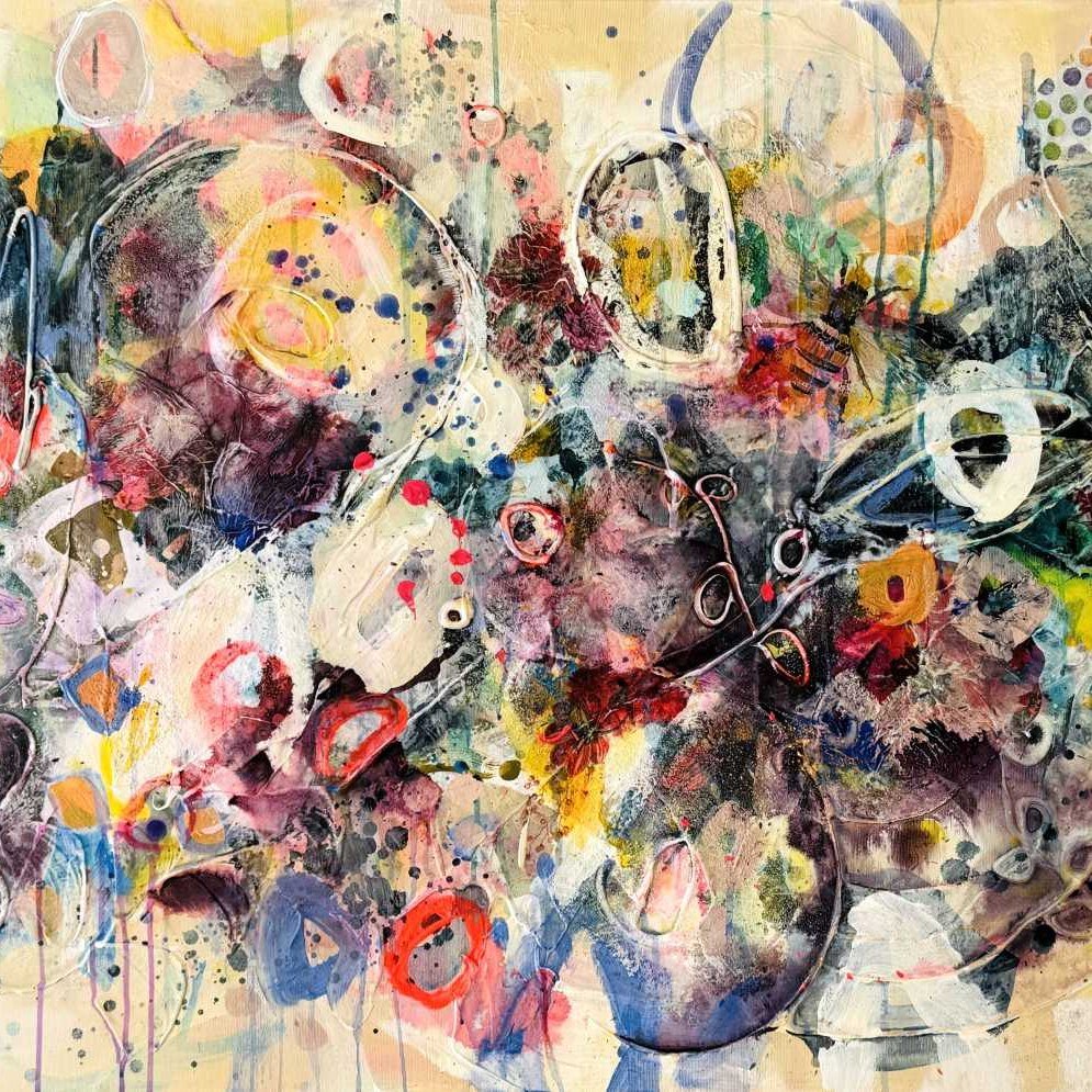 "Daydreams in Dandelions" entstand aus der Sehnsucht nach jenen stillen Momenten, in denen die Welt f&uuml;r einen Augenblick leichter wirkt. Der L&ouml;wenzahn &ndash; f&uuml;r mich seit Kindheitstagen Symbol f&uuml;r W&uuml;nsche und Neub