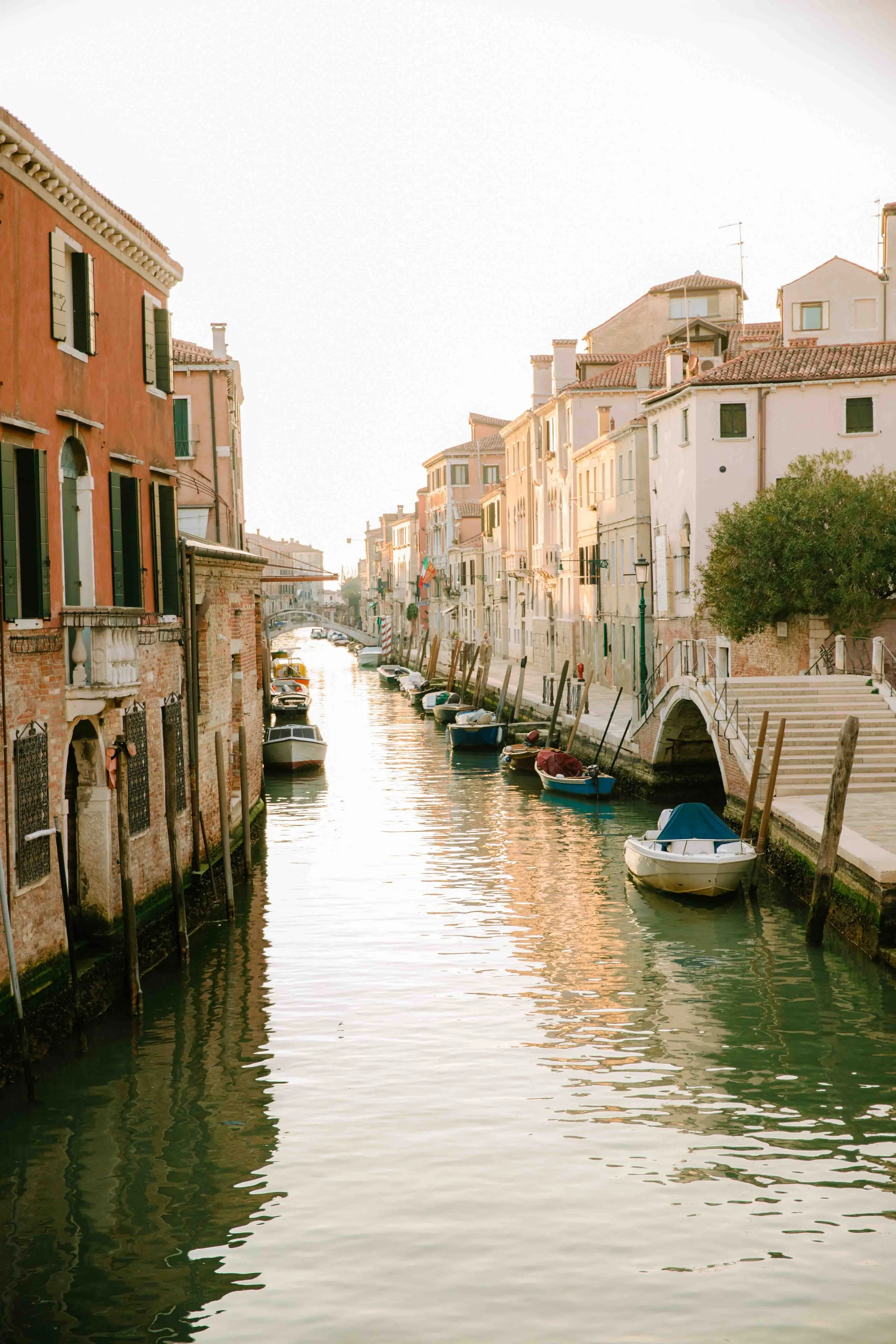 Venice_photographer copy.jpg