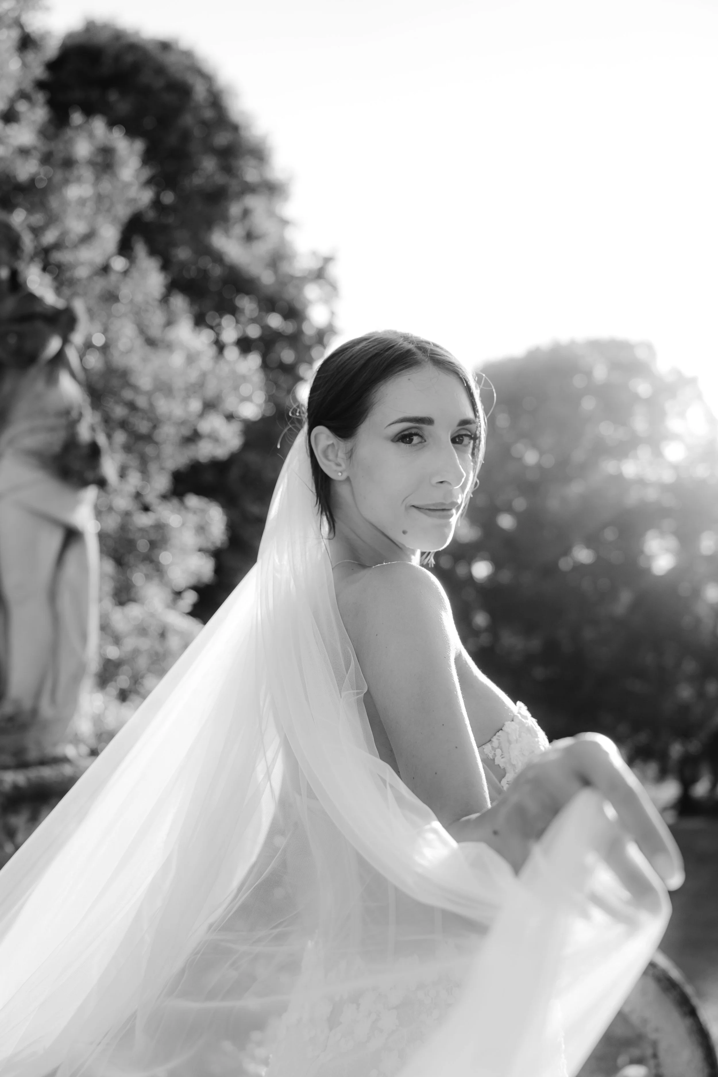 Bridal Portrait Villa Subaglio Italy.JPG
