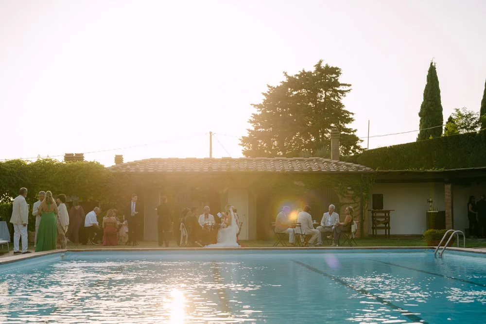 destination-wedding-in-tuscany-pool.jpg