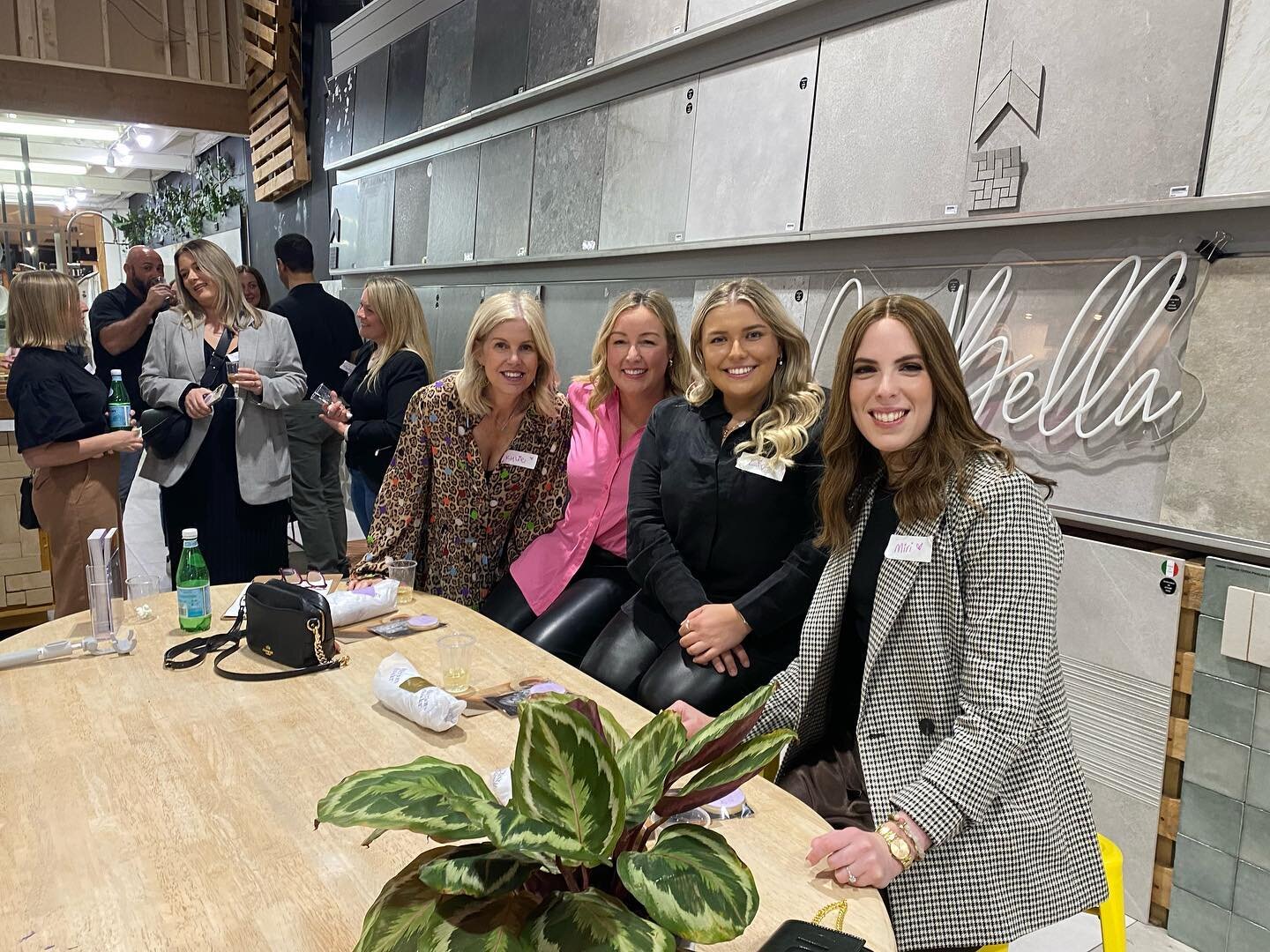 What an honour!

To share the space with so many talented women who are looking grow and expand within the design industry. 

The talented Kylie from @interiors.insider who is a design mentor interviewed myself and @flawlessinteriorsmelbourne as well