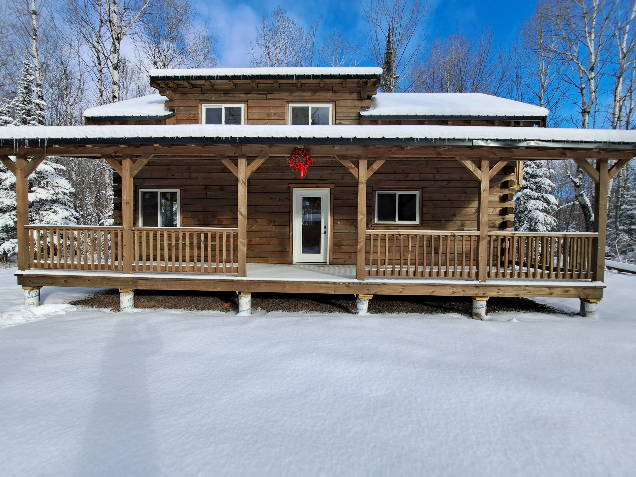 wreath cabin beth gehred.jpg