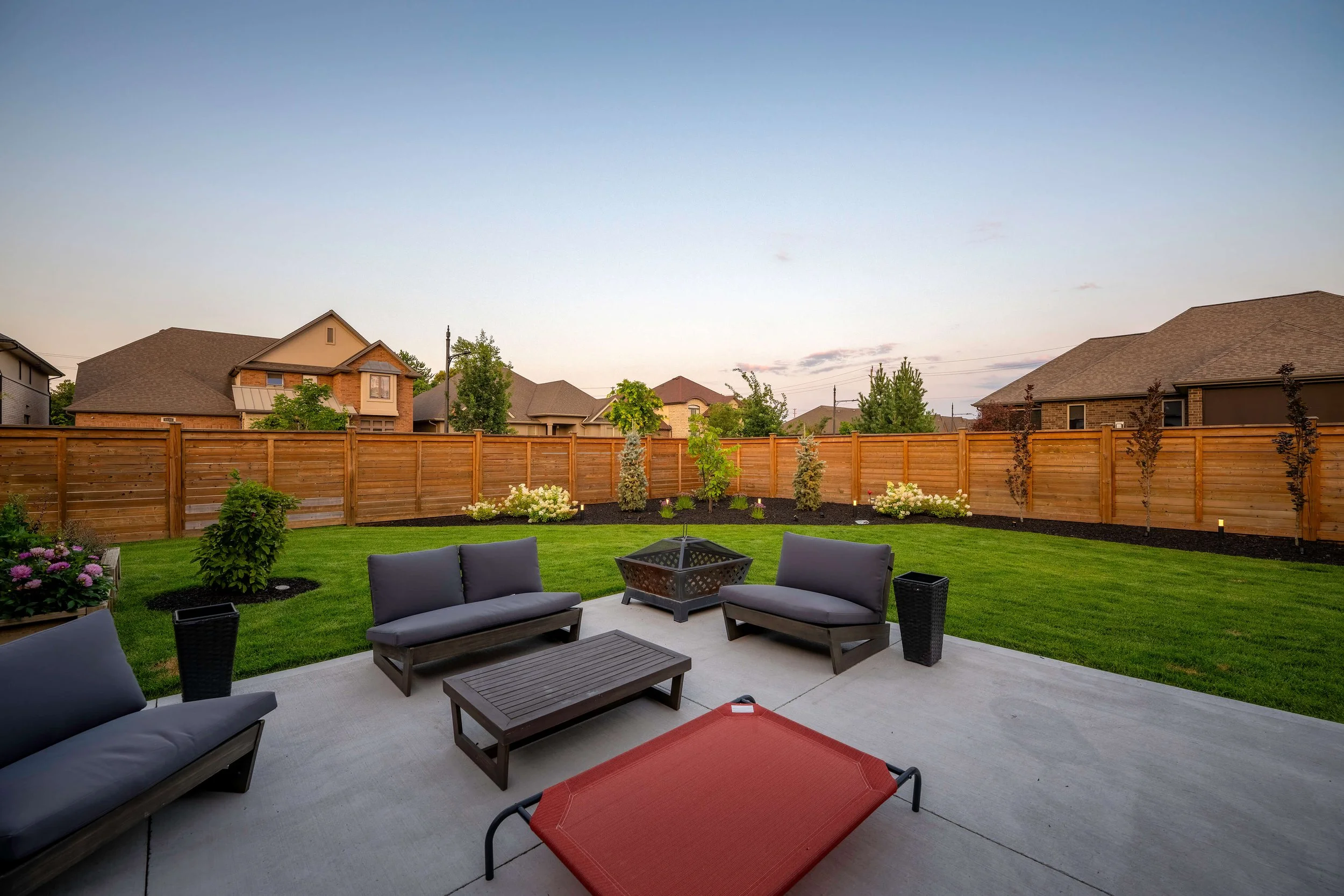 lasalle-backyard-landscaping-patio-seating.jpg