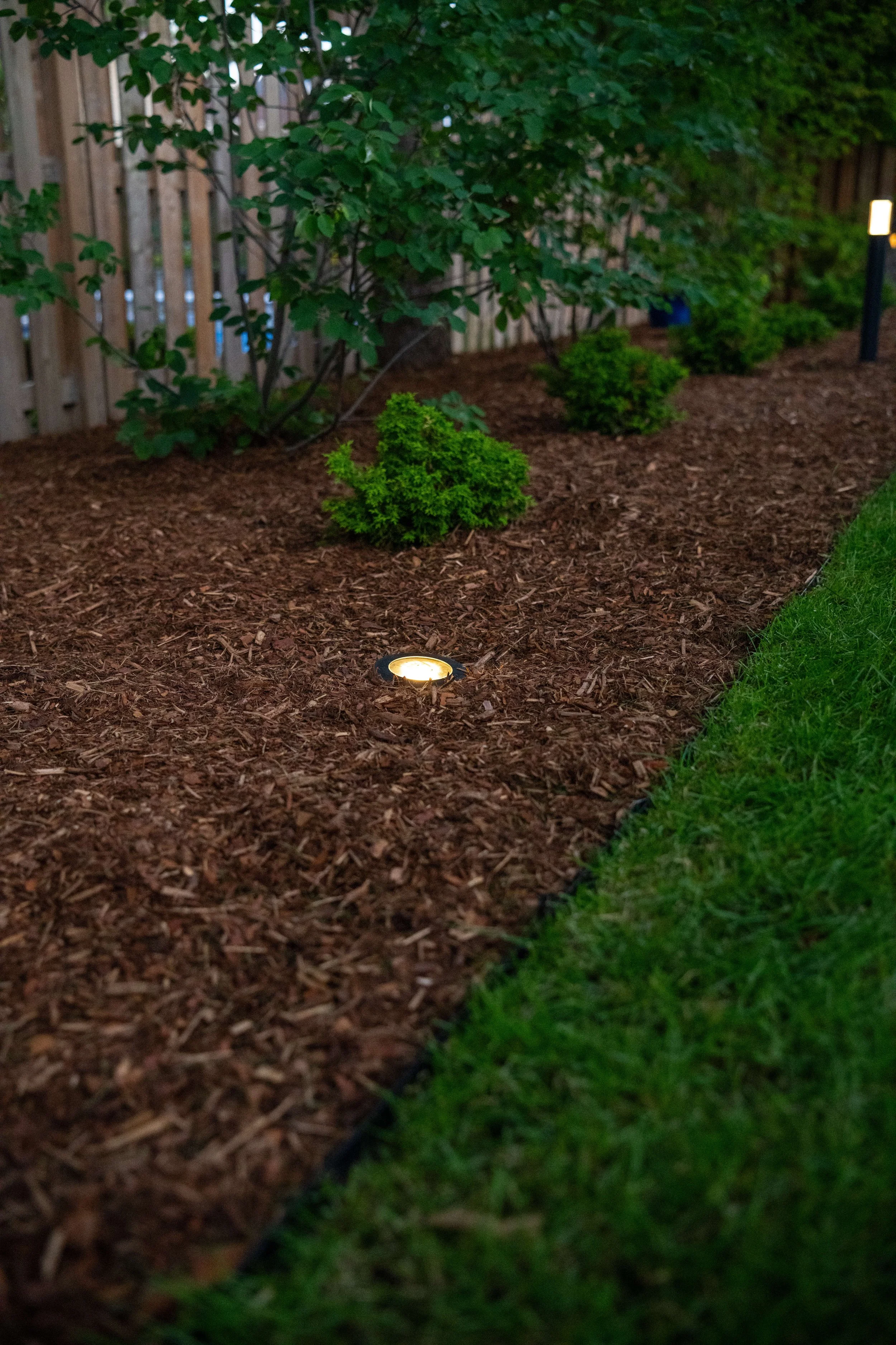 windsor_landscaper_garden bed and lawn with shrubs.jpg