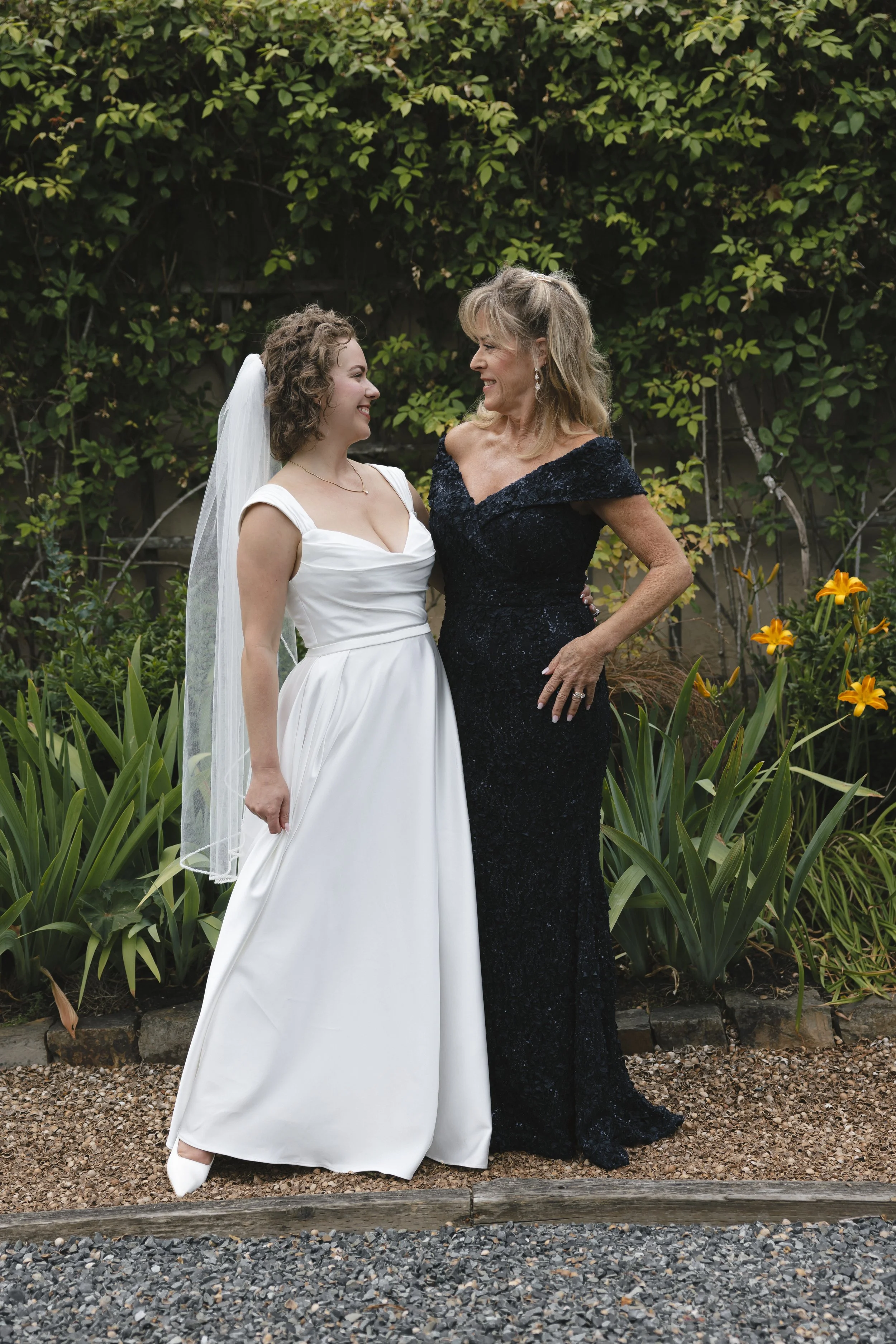 AshleyMikey_WeddingDays_104.JPG