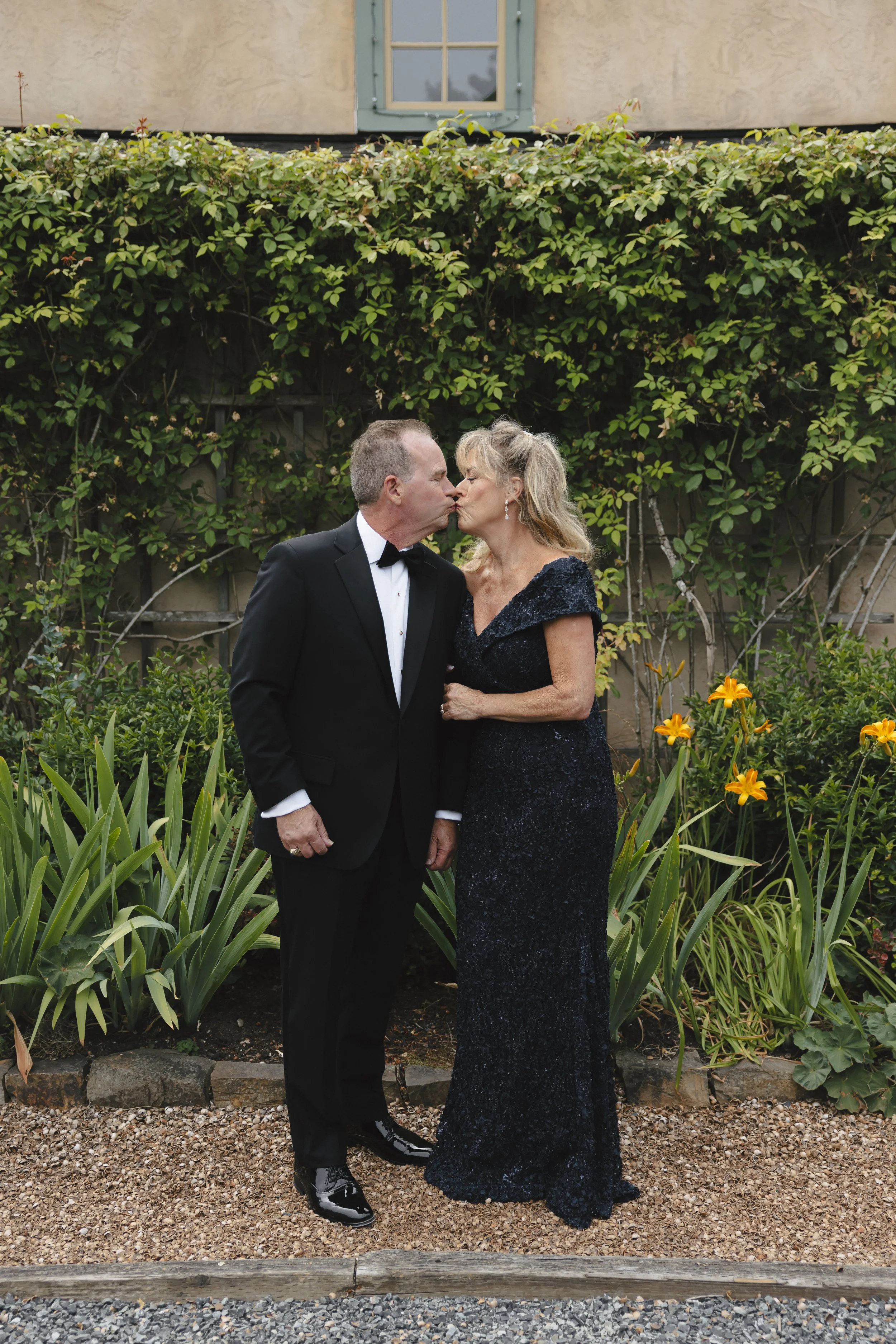 AshleyMikey_WeddingDays_180.JPG