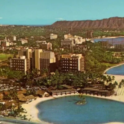 haunted-hotel-in-hawaii-hilton-hawaiian-village.webp