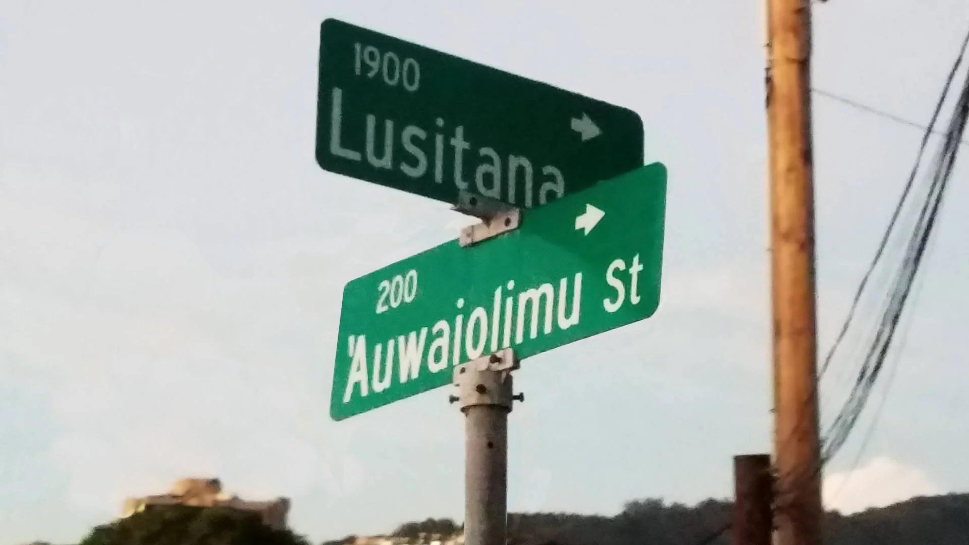 Honolulu ghost tours punchbowl hawaii street sign