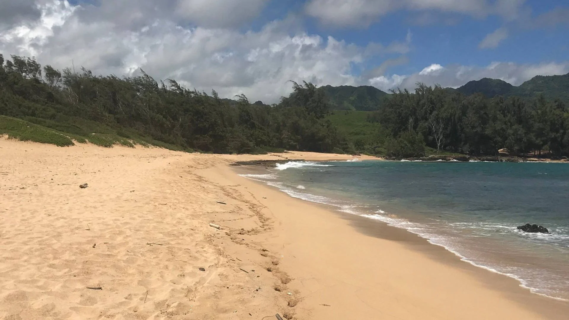 Hawaii ghost tours discuss haunted Mahaulepu Beach on Kauai