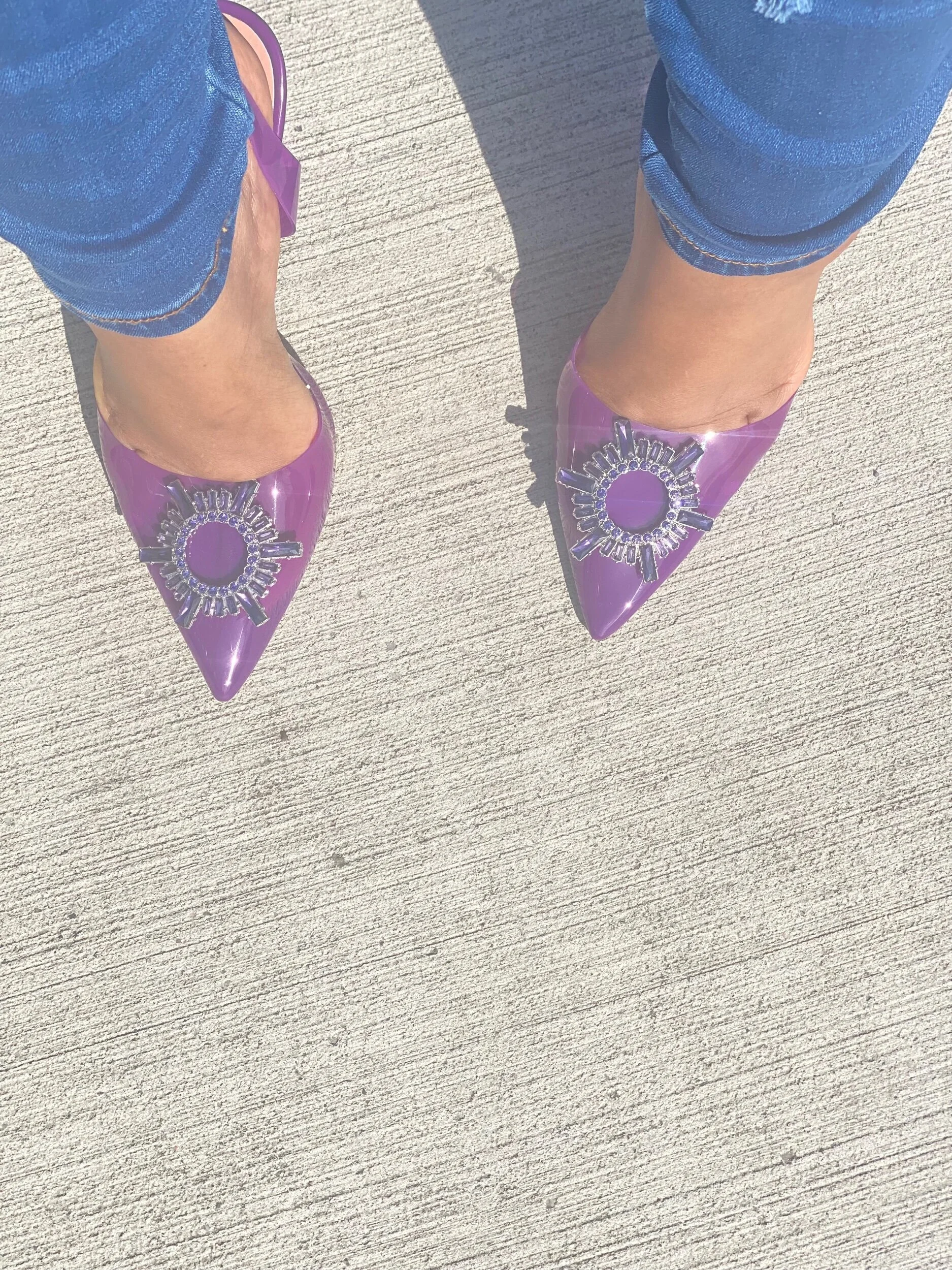 68798647-A01B-4FFA-9070-EF7F5181173F