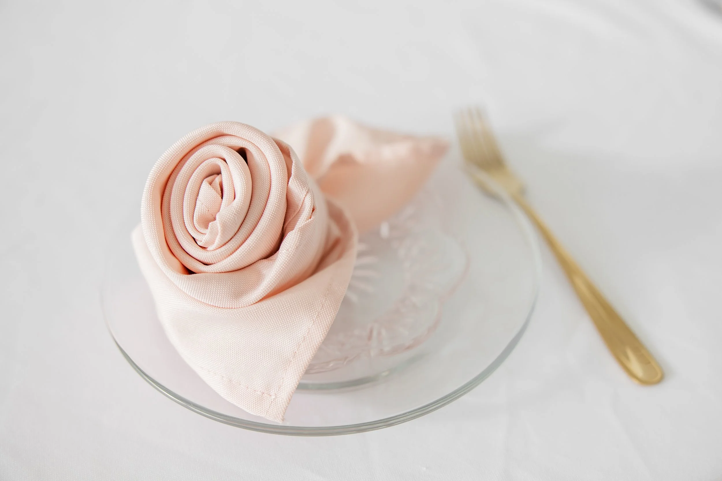 Pictured with Mini Bites Place Settings Available to Rent