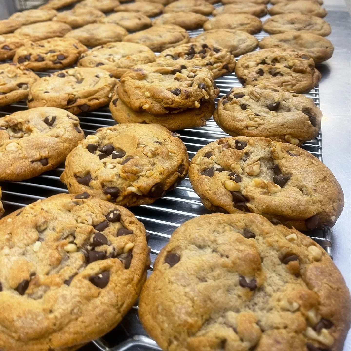 For the classic cookie lovers 🍪❤️ 

Order now, click the link the bio for catering, wholesale &amp; special deliveries 📦